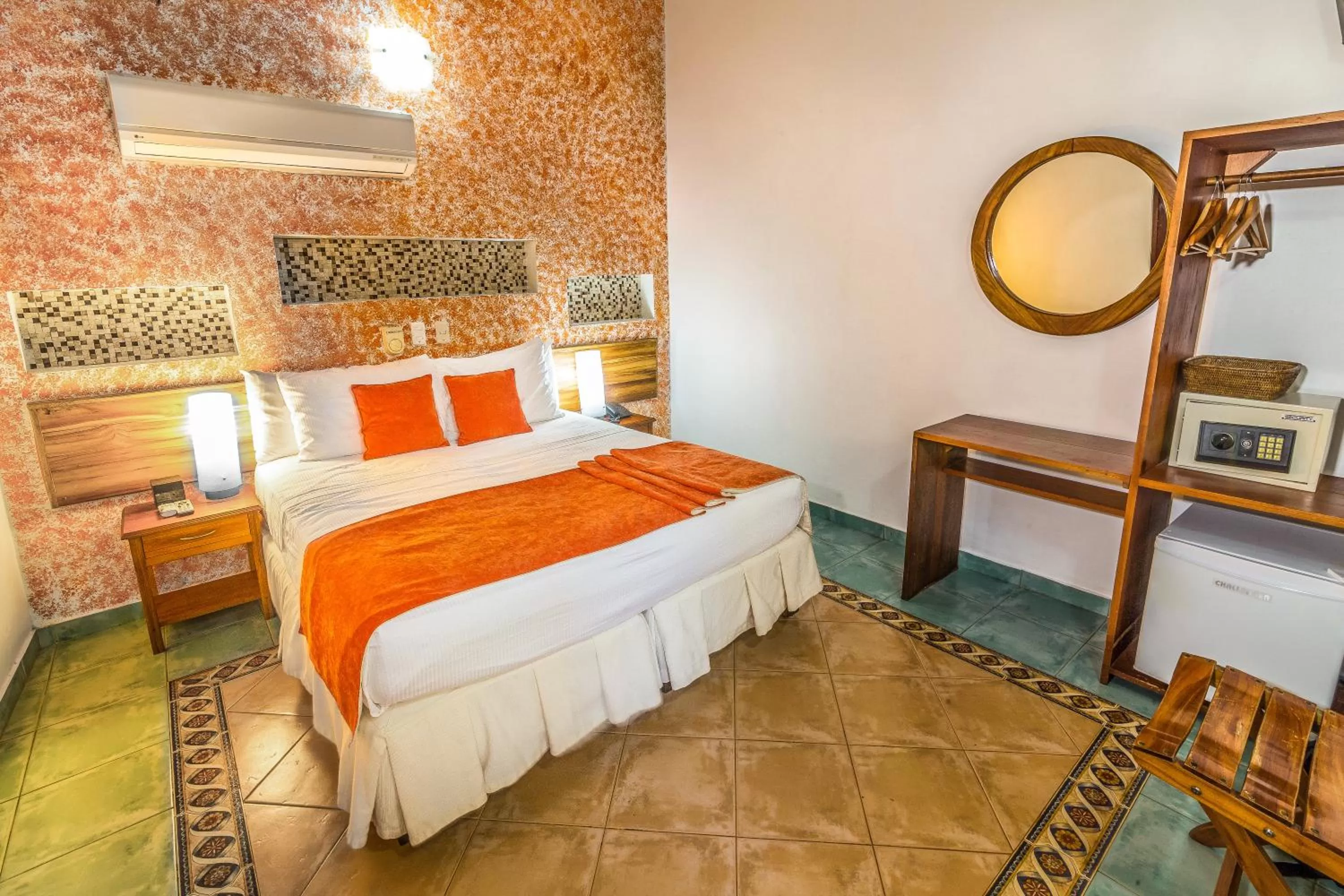 Property building, Bed in Hotel 3 Banderas