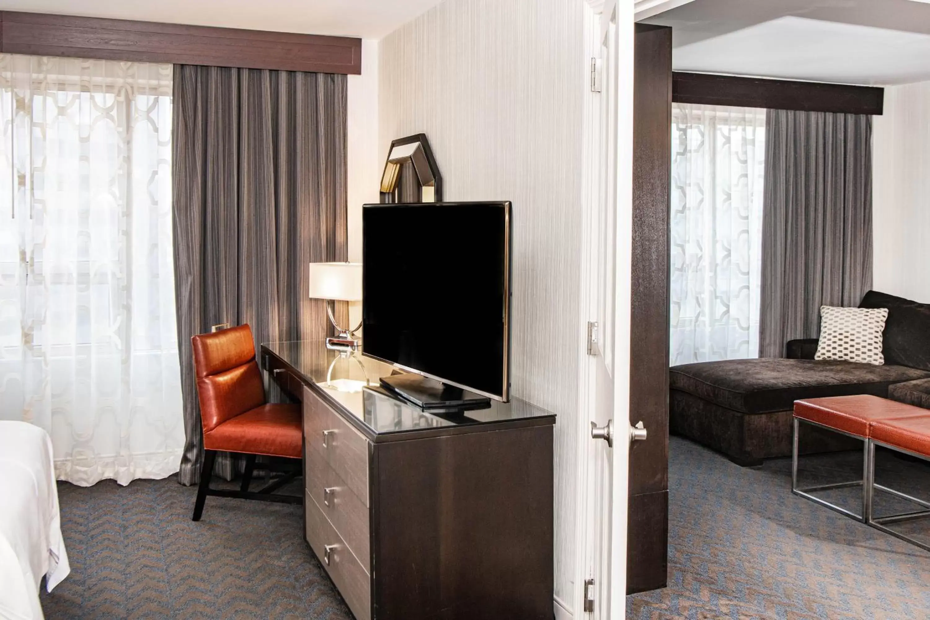 Photo of the whole room, TV/Entertainment Center in Sheraton Indianapolis City Centre Hotel