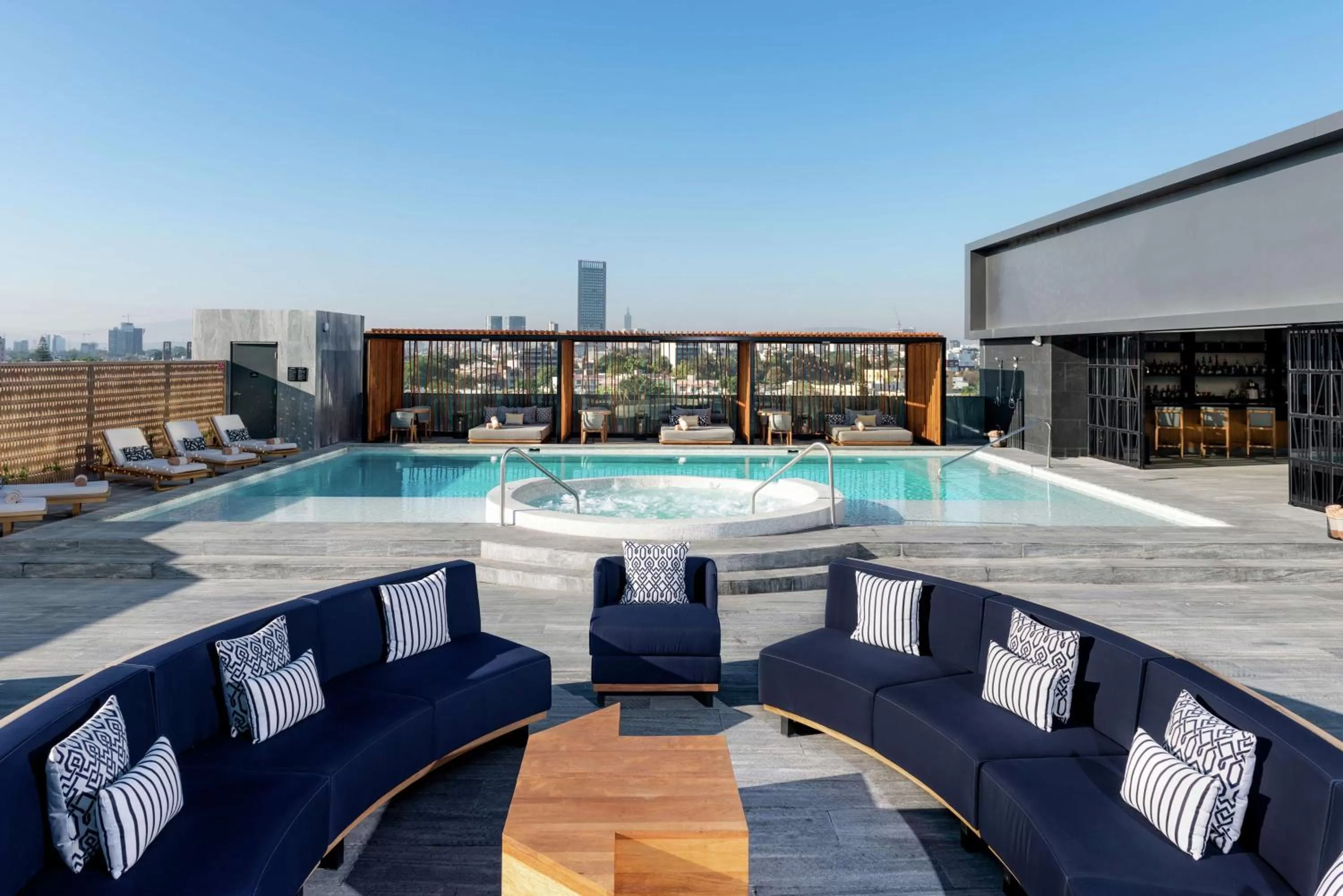 Hot Tub in Hilton Guadalajara Midtown