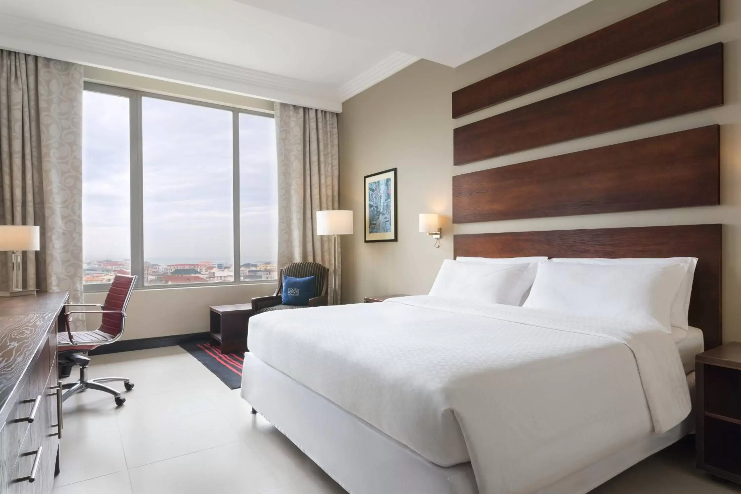 Photo of the whole room, Bed in Four Points by Sheraton Lagos