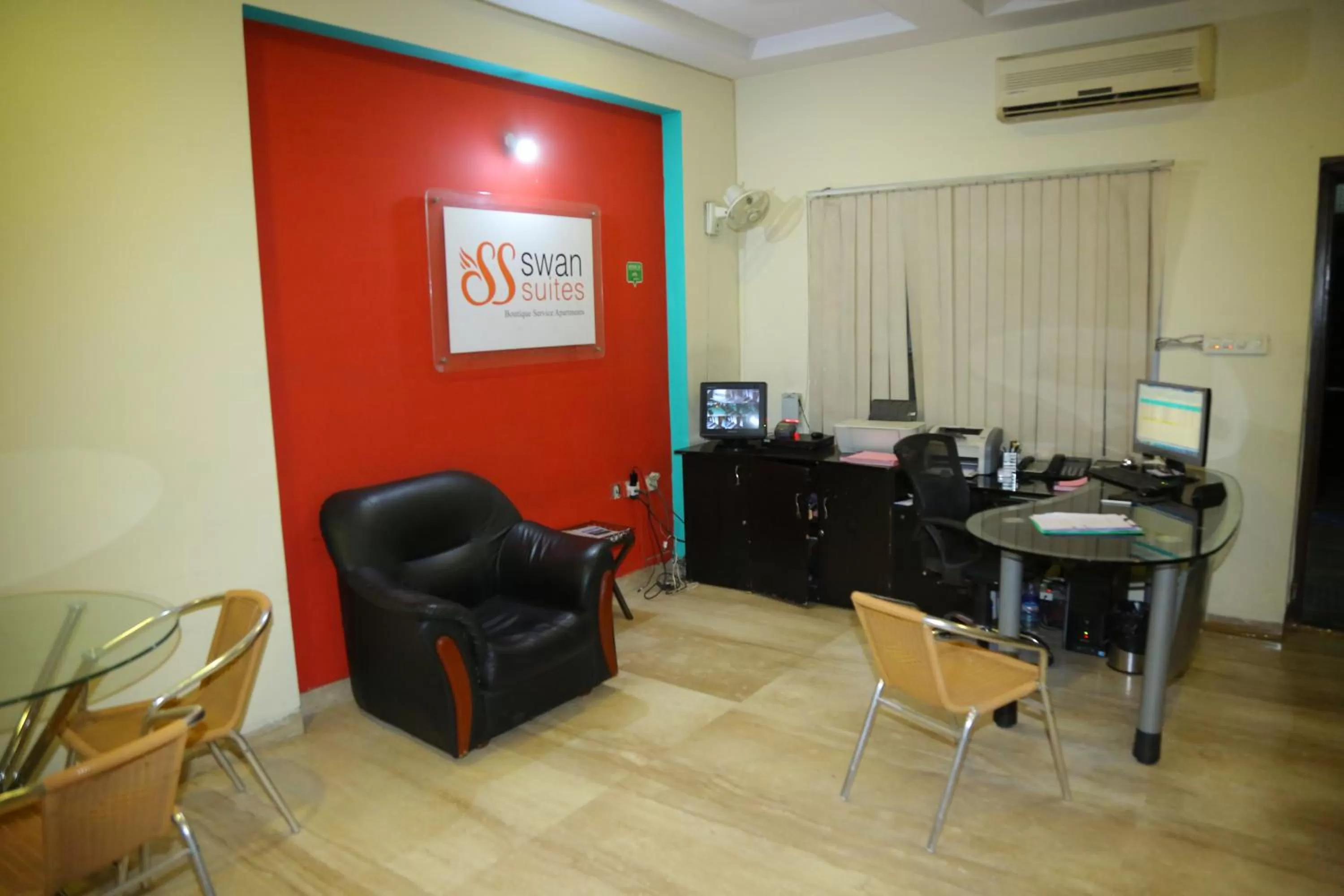 Lobby or reception in Swan Suites Madhapur