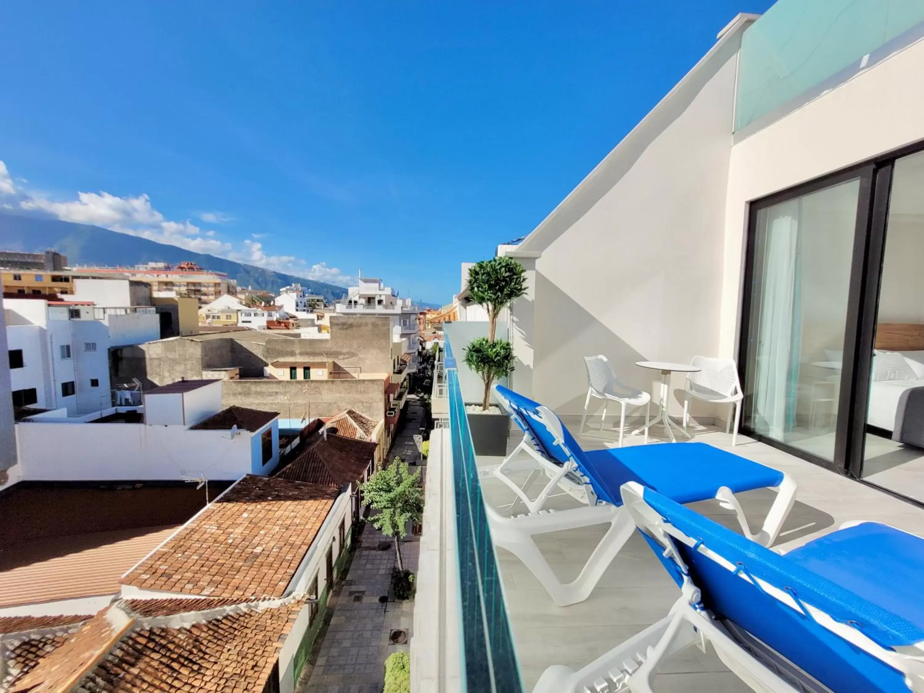 Superior Double Room with Terrace Montain View in Puerto Azul Superior Double Room with Terrace Montain View in Puerto Azul