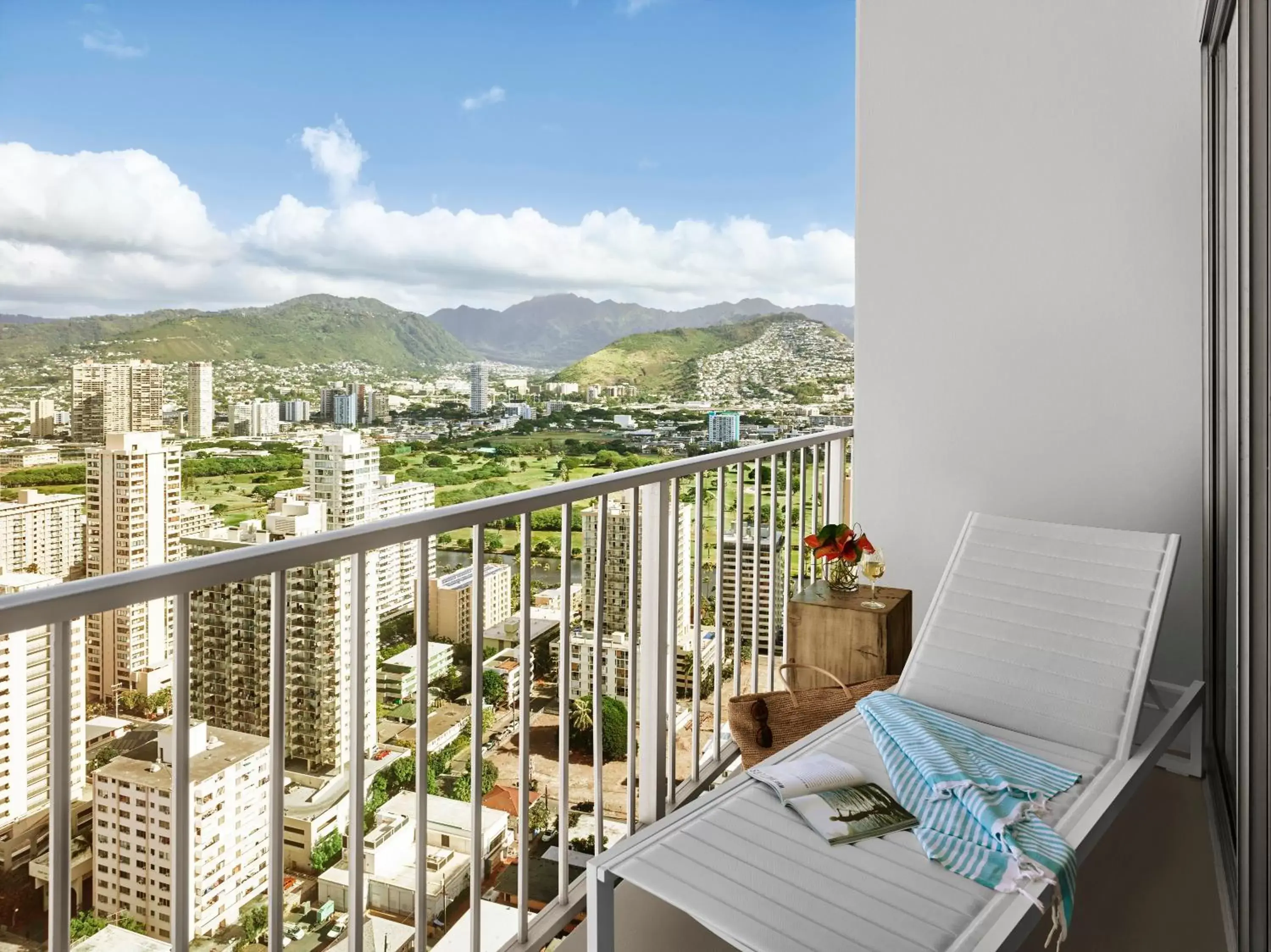 Balcony/Terrace in 'Alohilani Resort Waikiki Beach