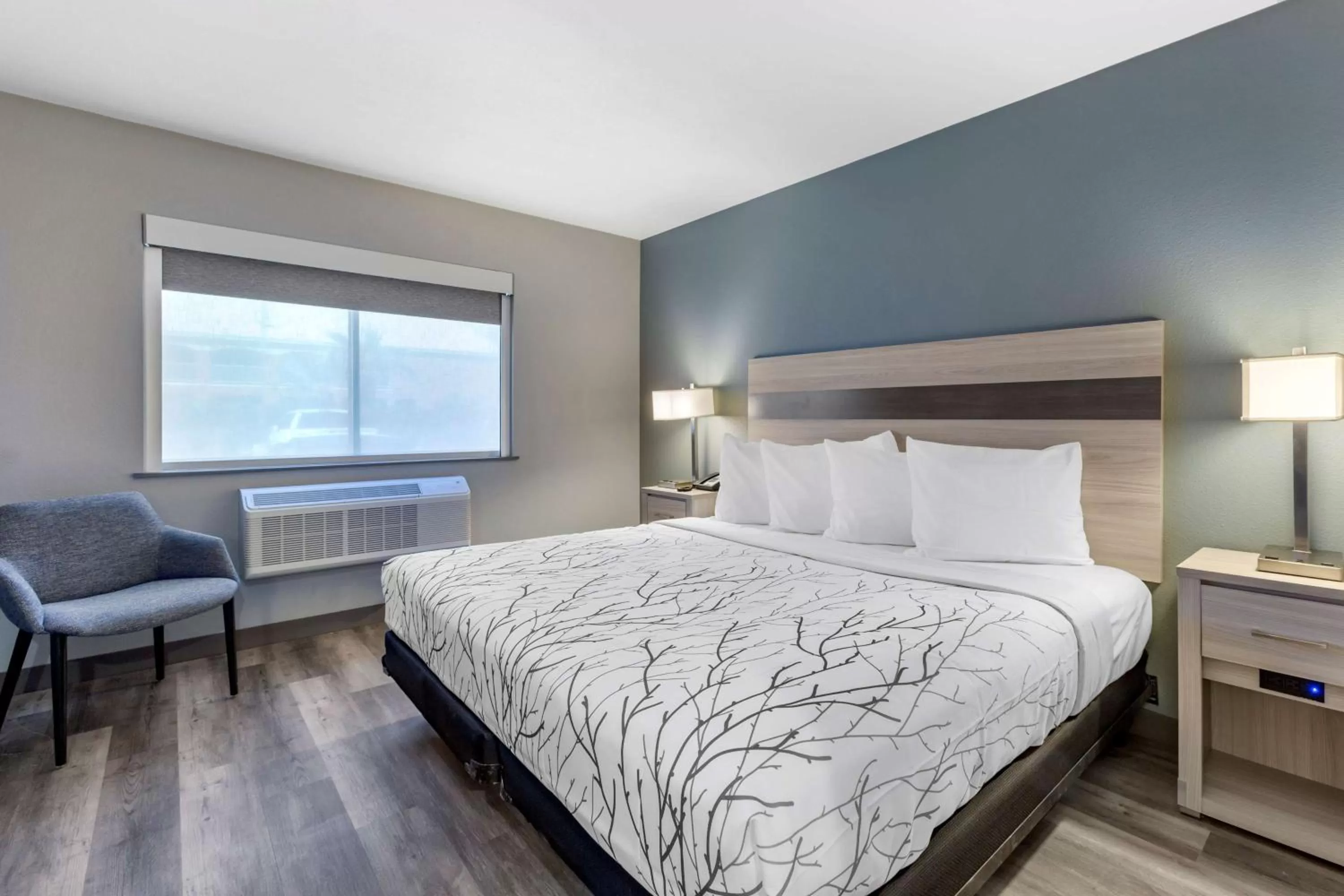 Bedroom, Bed in Best Western Blythe