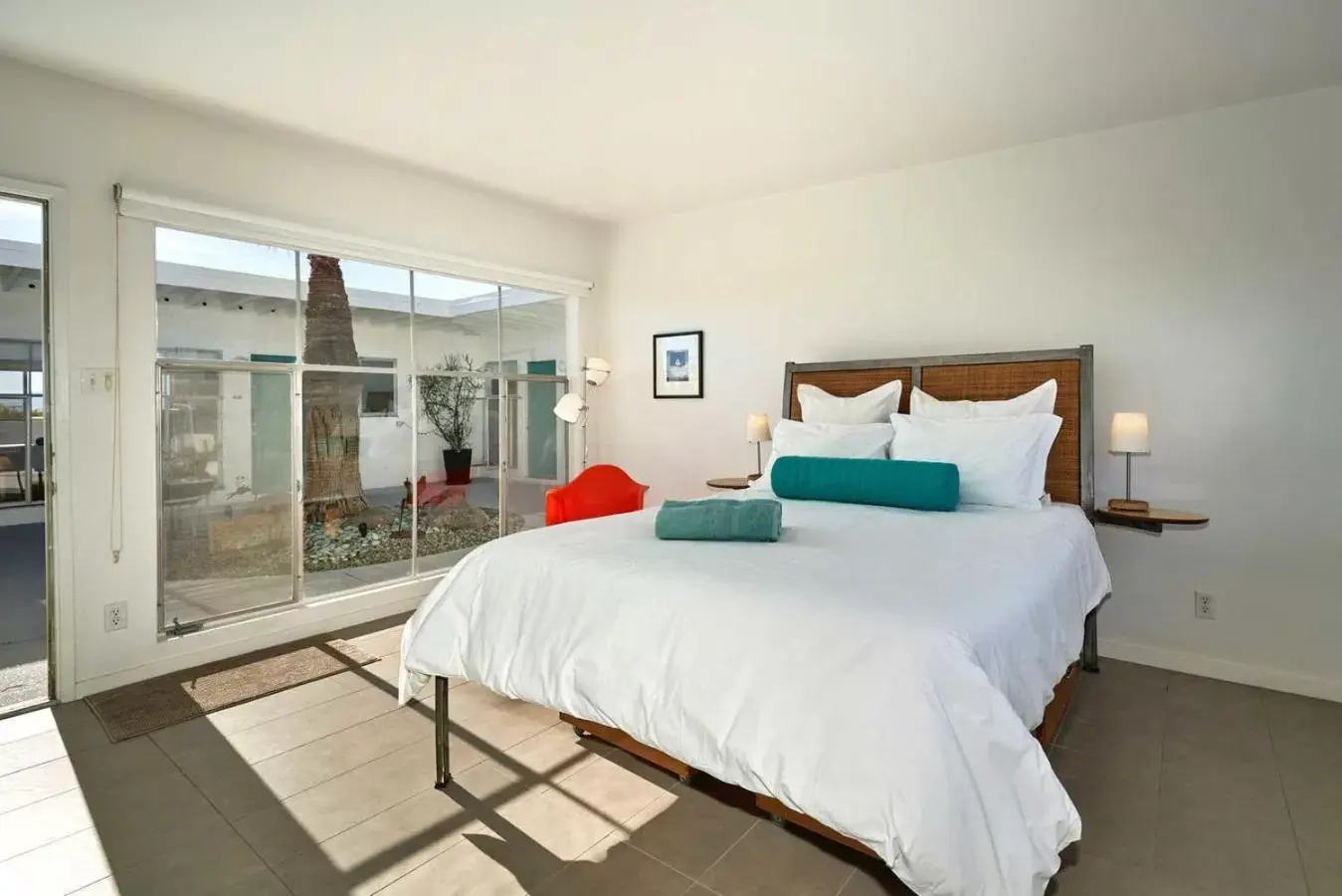Bedroom, Bed in Sagewater Hotel
