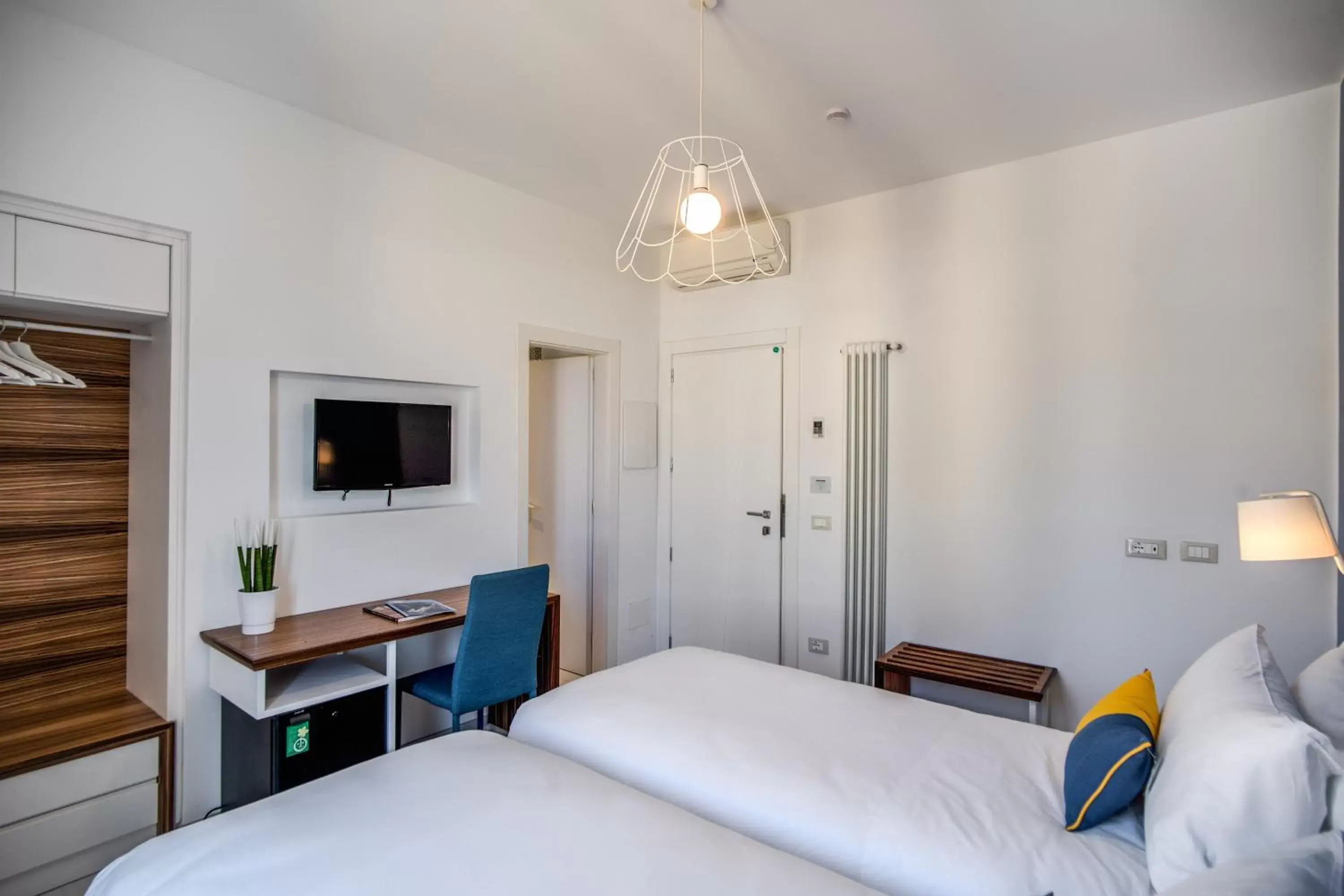 Double or Twin Room in Hotel Florida Double or Twin Room in Hotel Florida