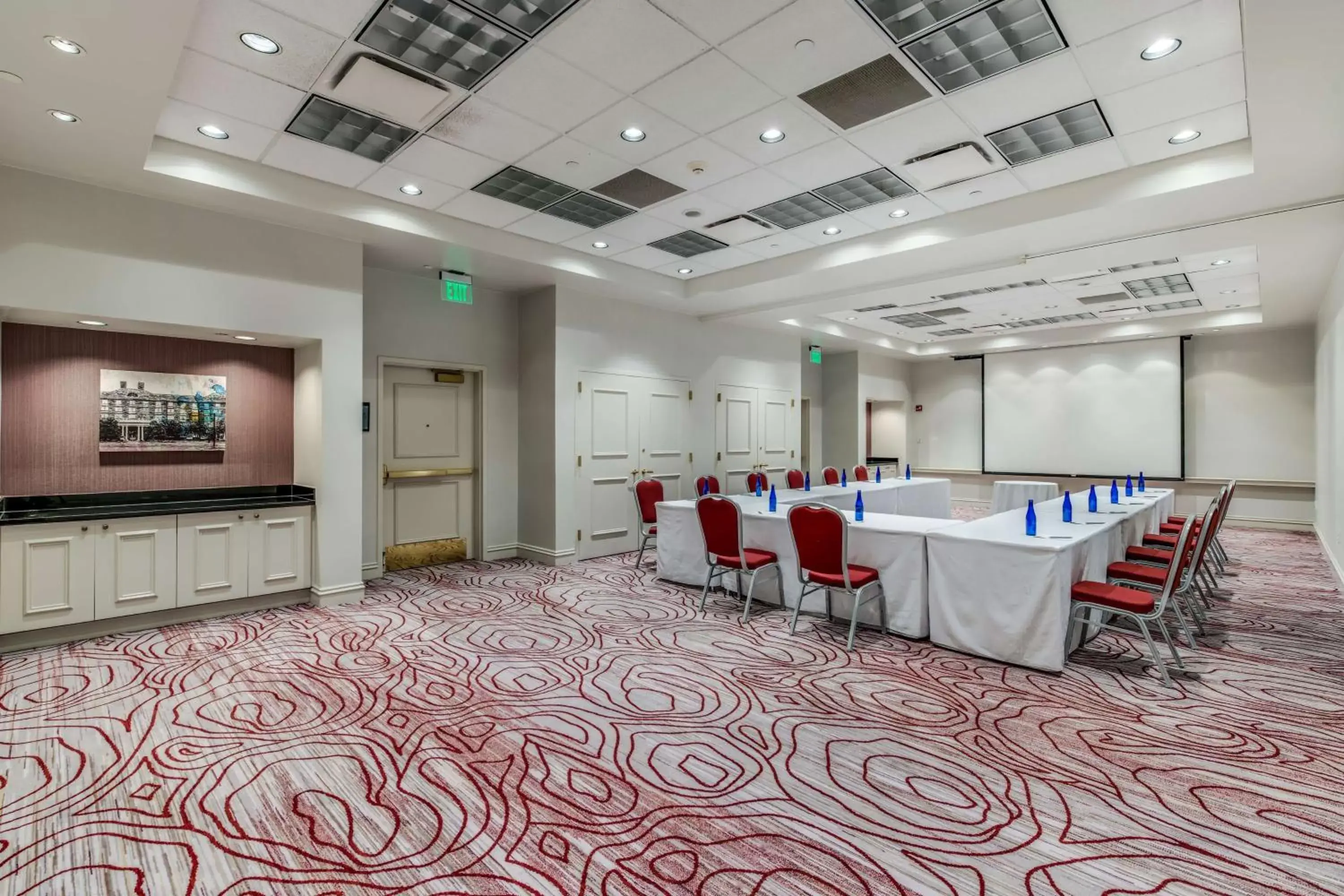 Meeting/conference room in Hilton Garden Inn Suffolk Riverfront