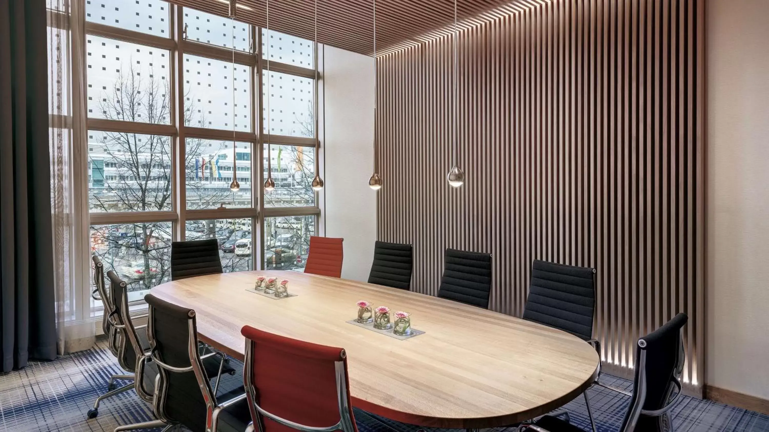 Meeting/conference room, Dining Area in Hilton Munich Airport