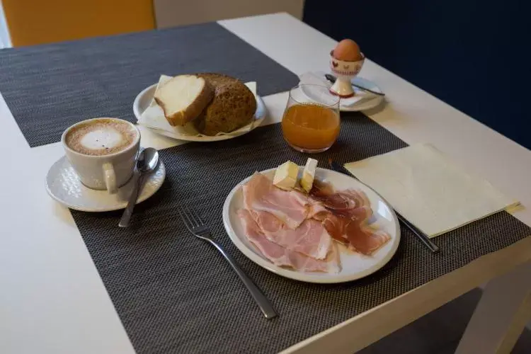 Food close-up, Breakfast in Albergo Residenza Al Teatro