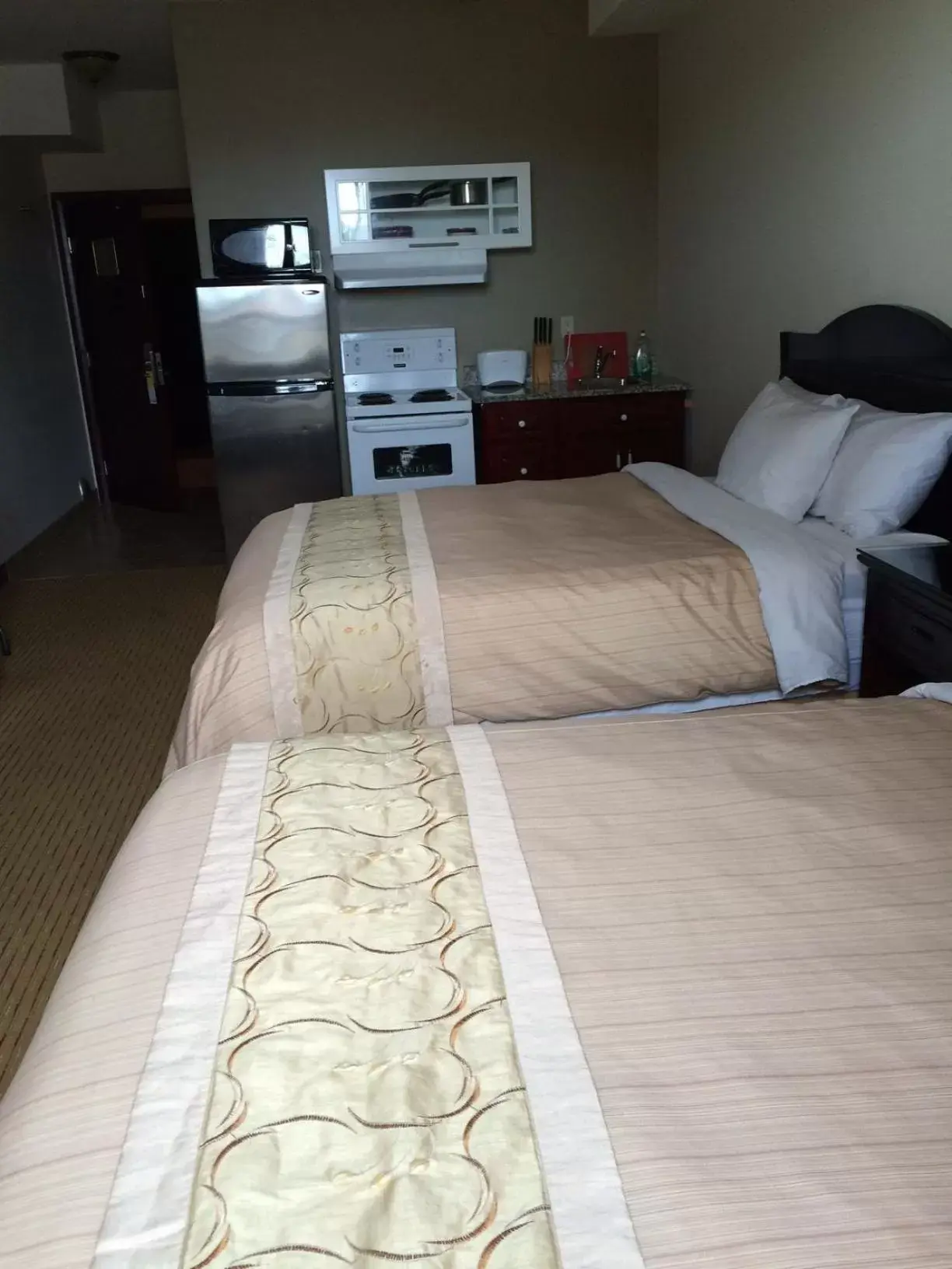 Bed in Days Inn by Wyndham Athabasca