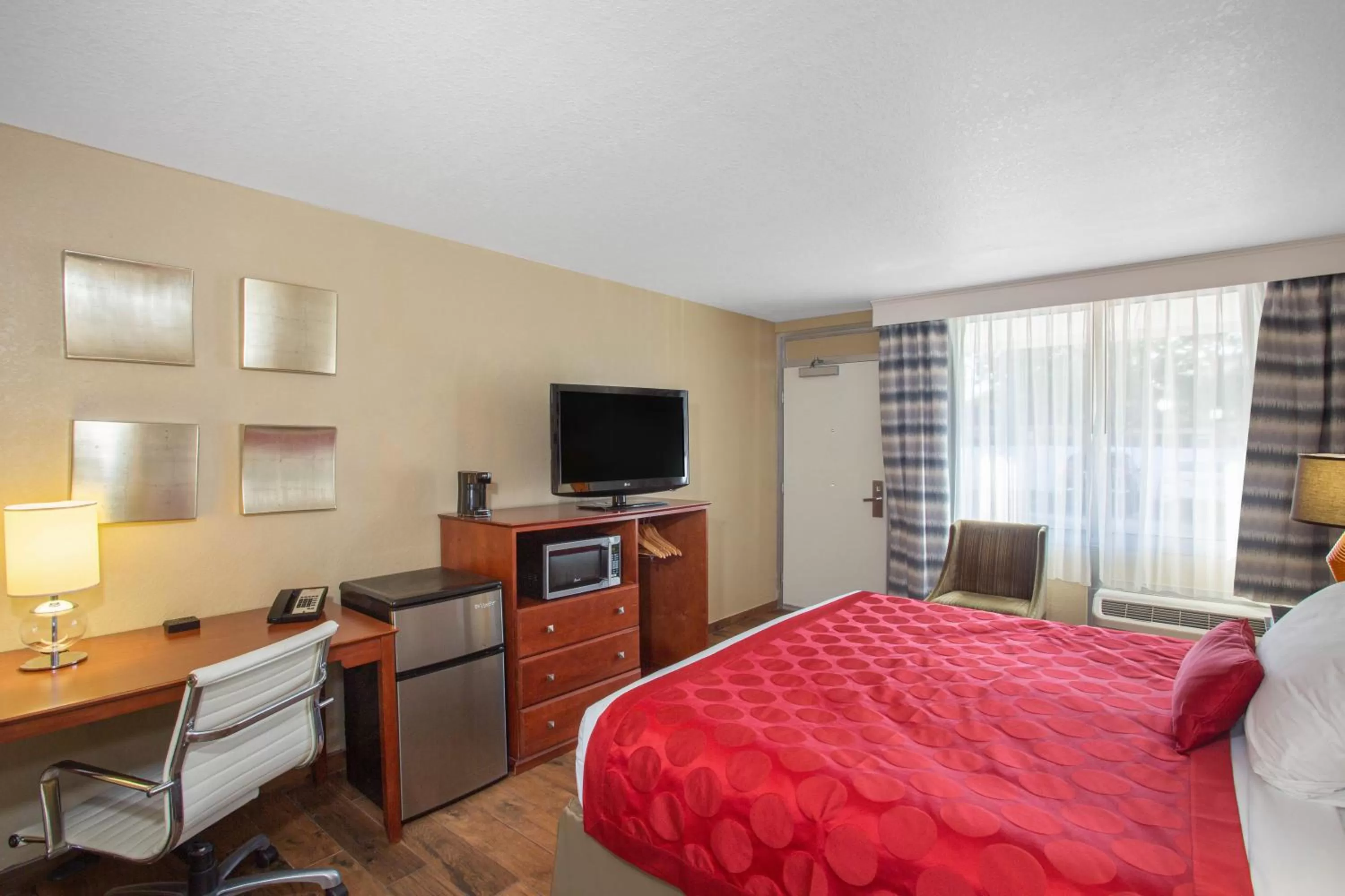 Bedroom, Bed in Ramada by Wyndham Venice Hotel Venezia