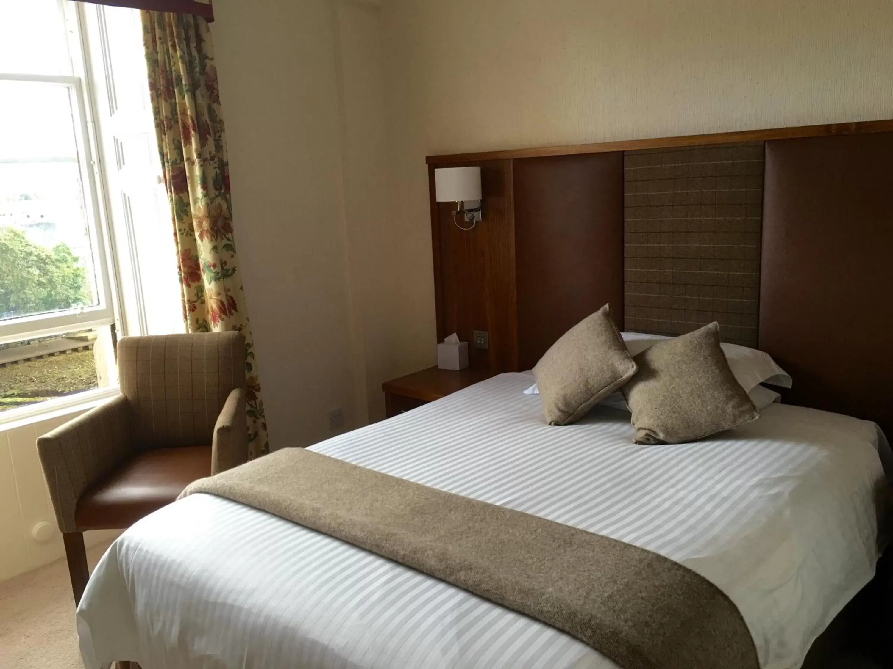 Classic Double in Mackays Hotel Classic Double in Mackays Hotel