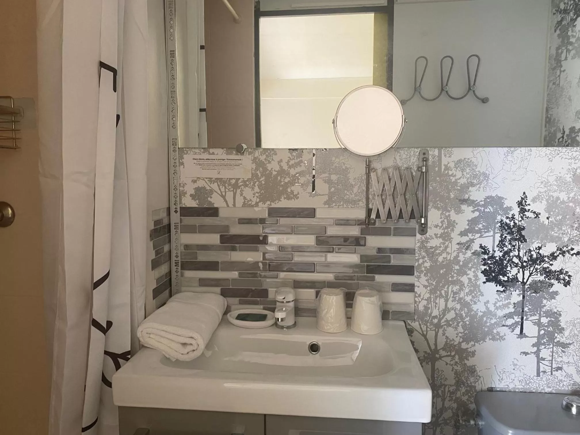 Bathroom in Hostellerie De La Source