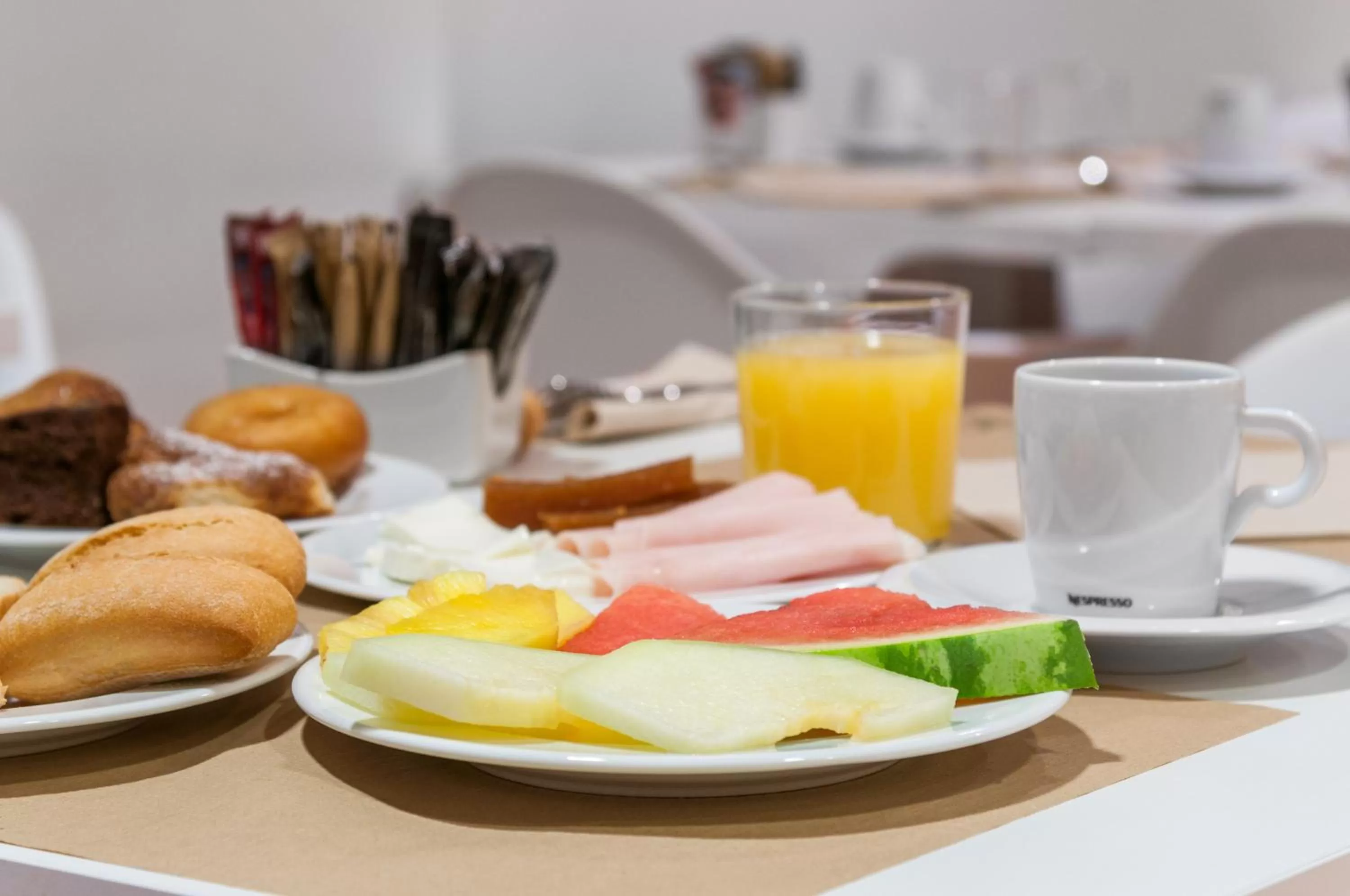 Buffet breakfast in Exe Princep