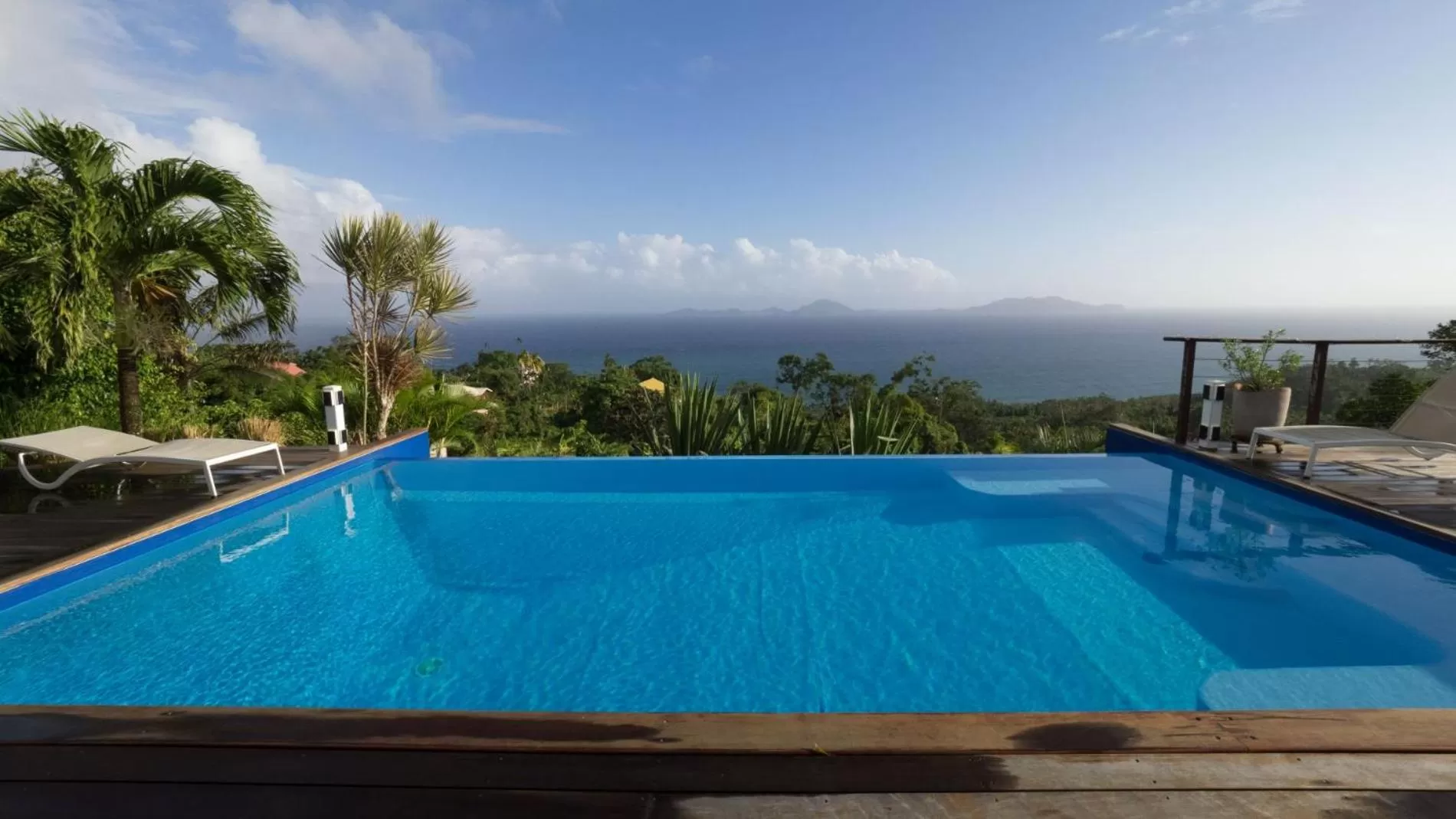 Villa Cajou chambres d'hôtes chez l'habitant et Zanzibar cottage