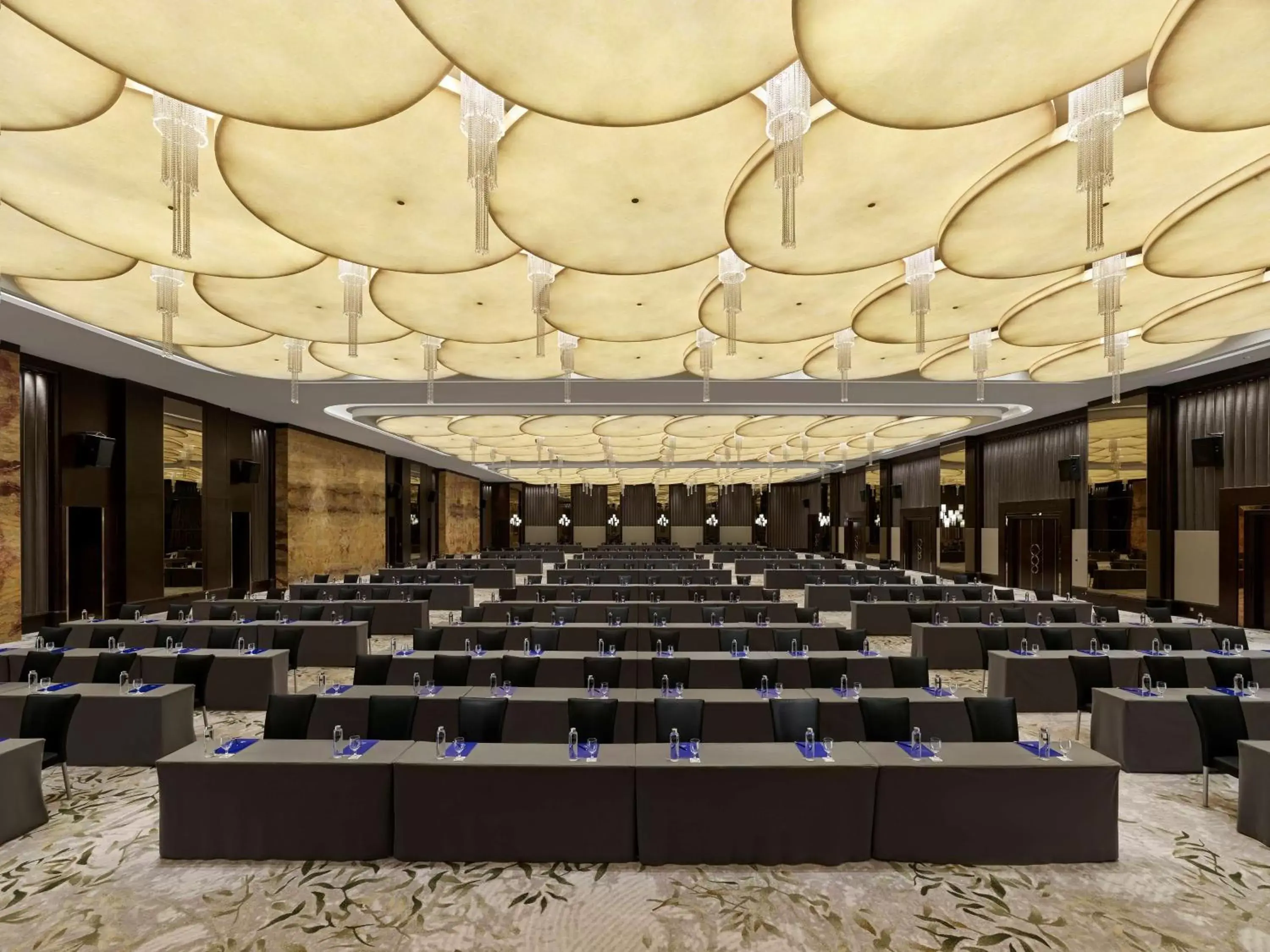 Meeting/conference room in Hilton Shanghai Hongqiao