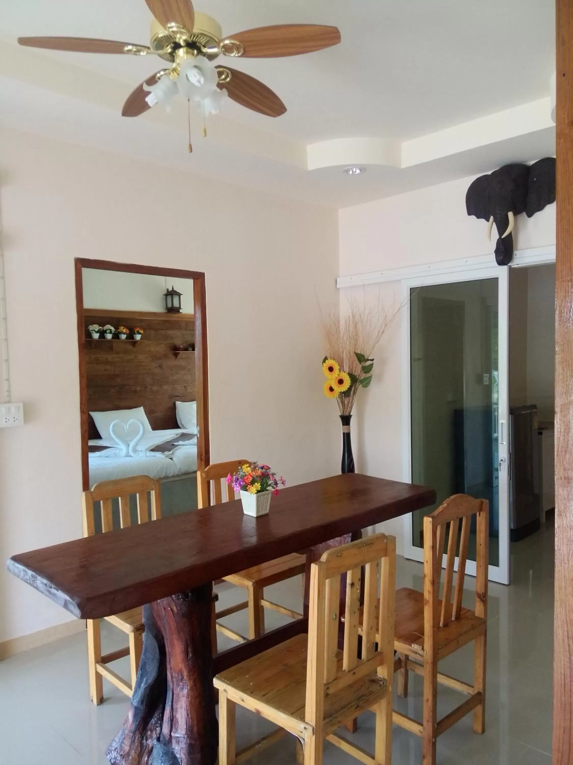 Living room, Dining Area in Pai Iyara Resort