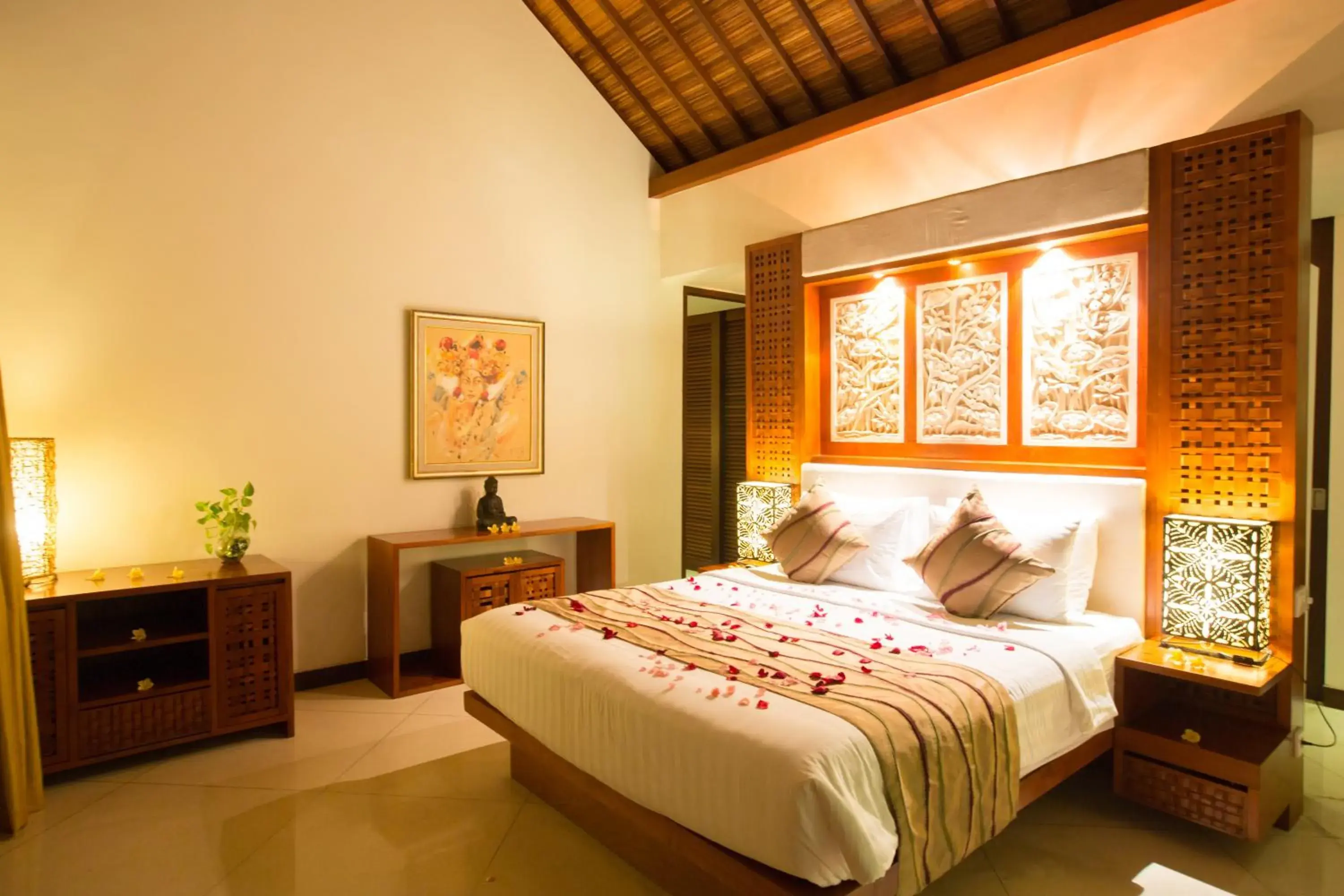 Bed in Villa Seriska Satu Sanur