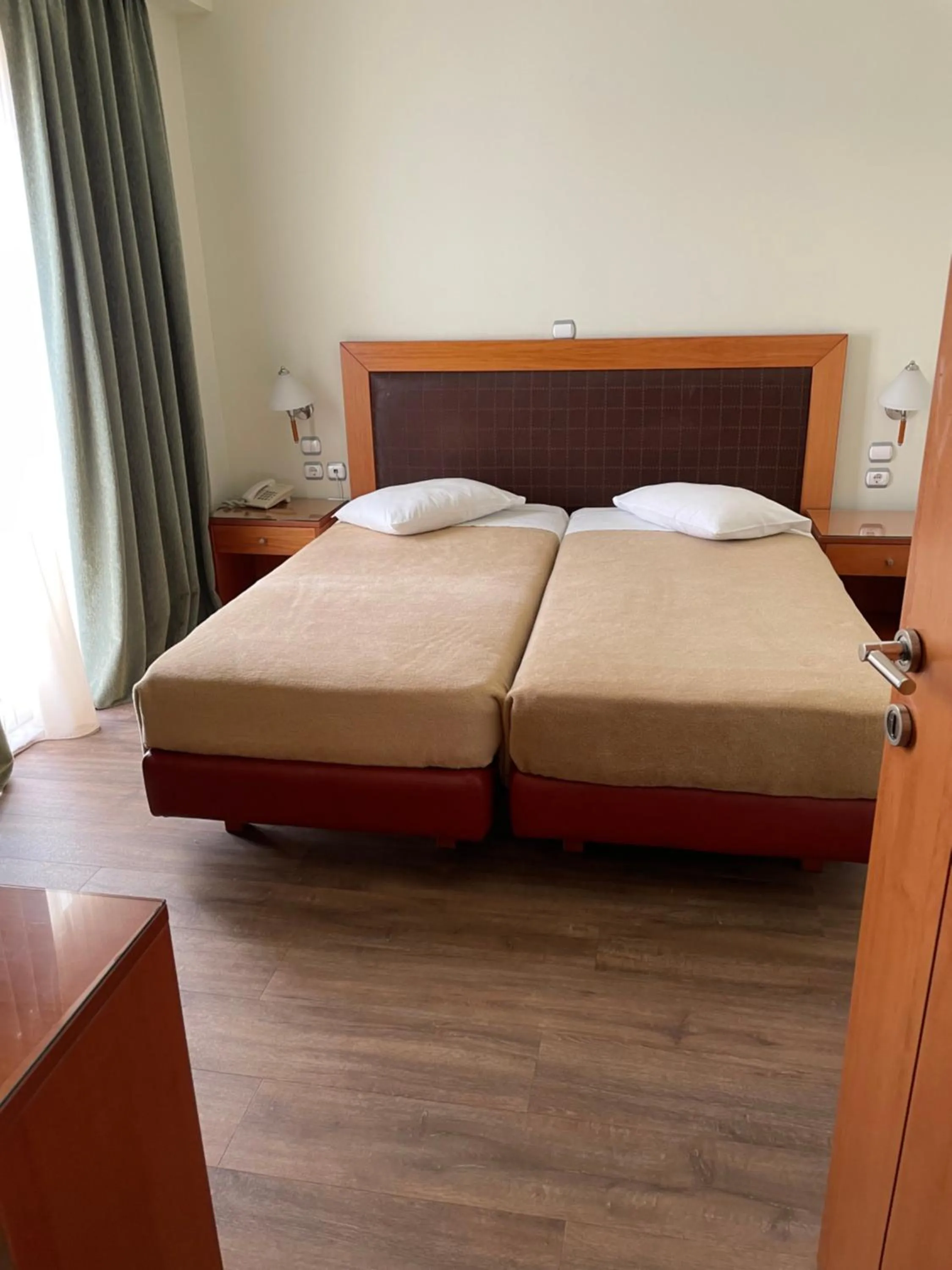 Bed in Athens Mirabello