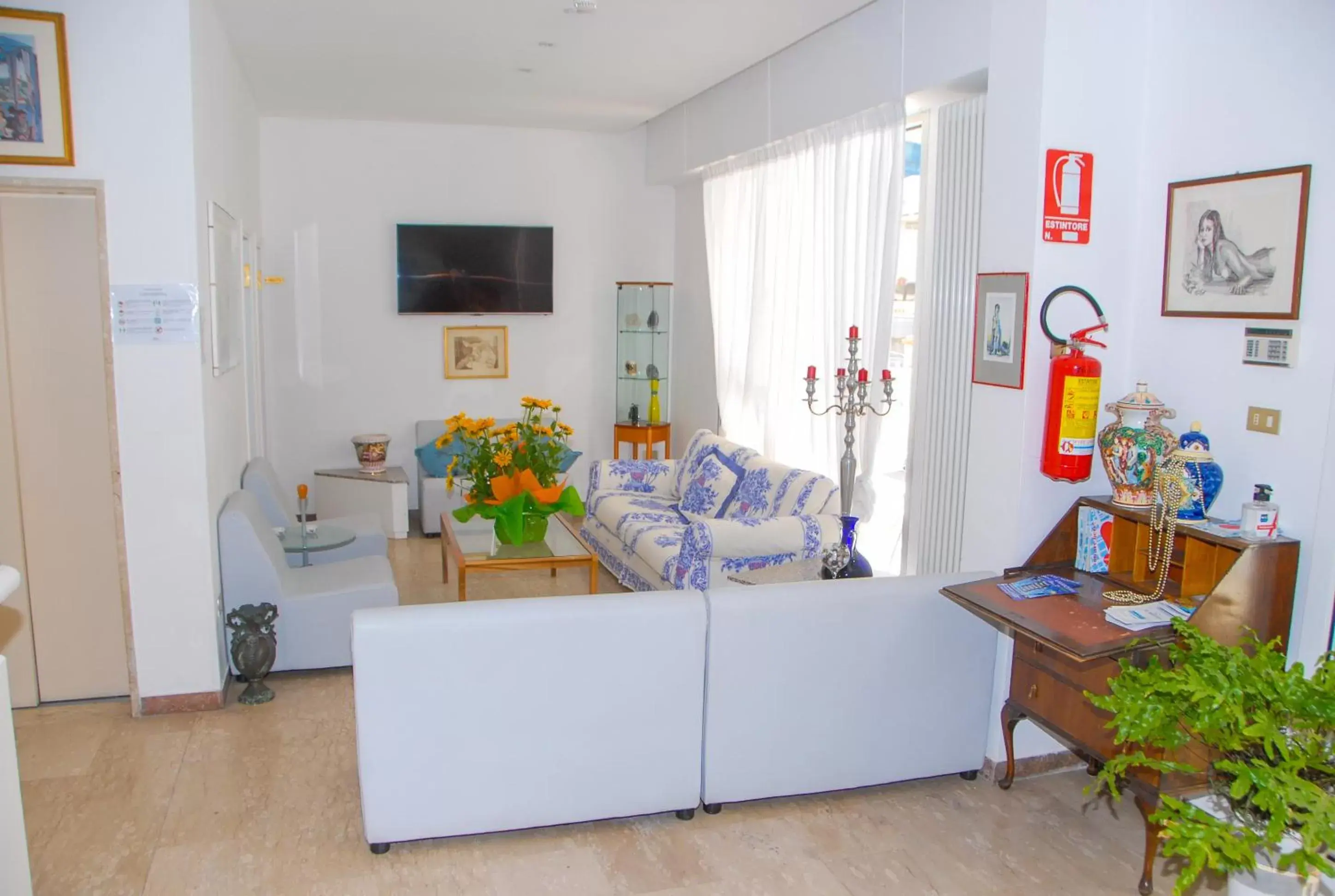 Living room, Seating Area in Hotel Marilonda