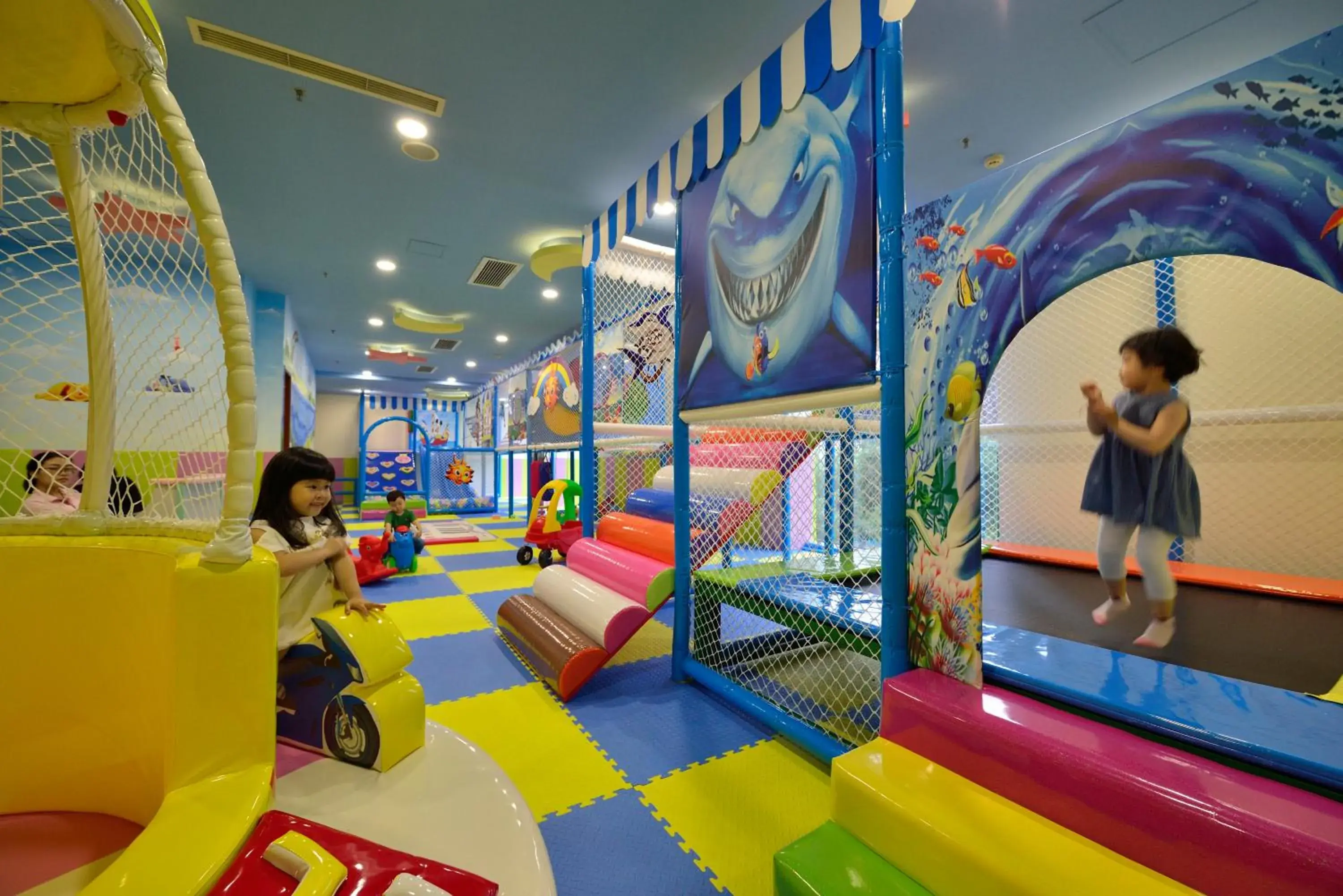 Children play ground, Children in Paradox Kunshan