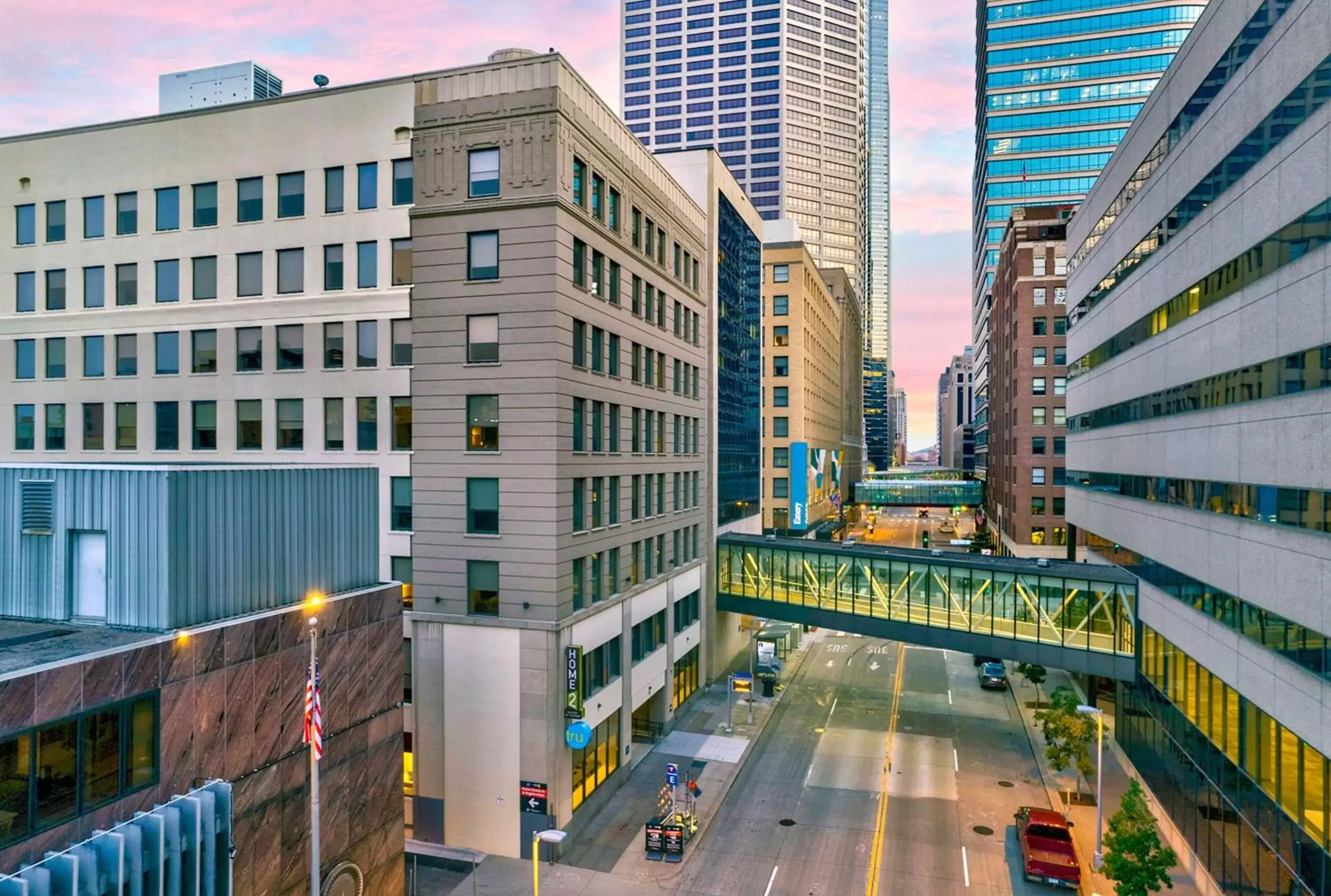 Property building in Home2 Suites by Hilton Minneapolis Downtown