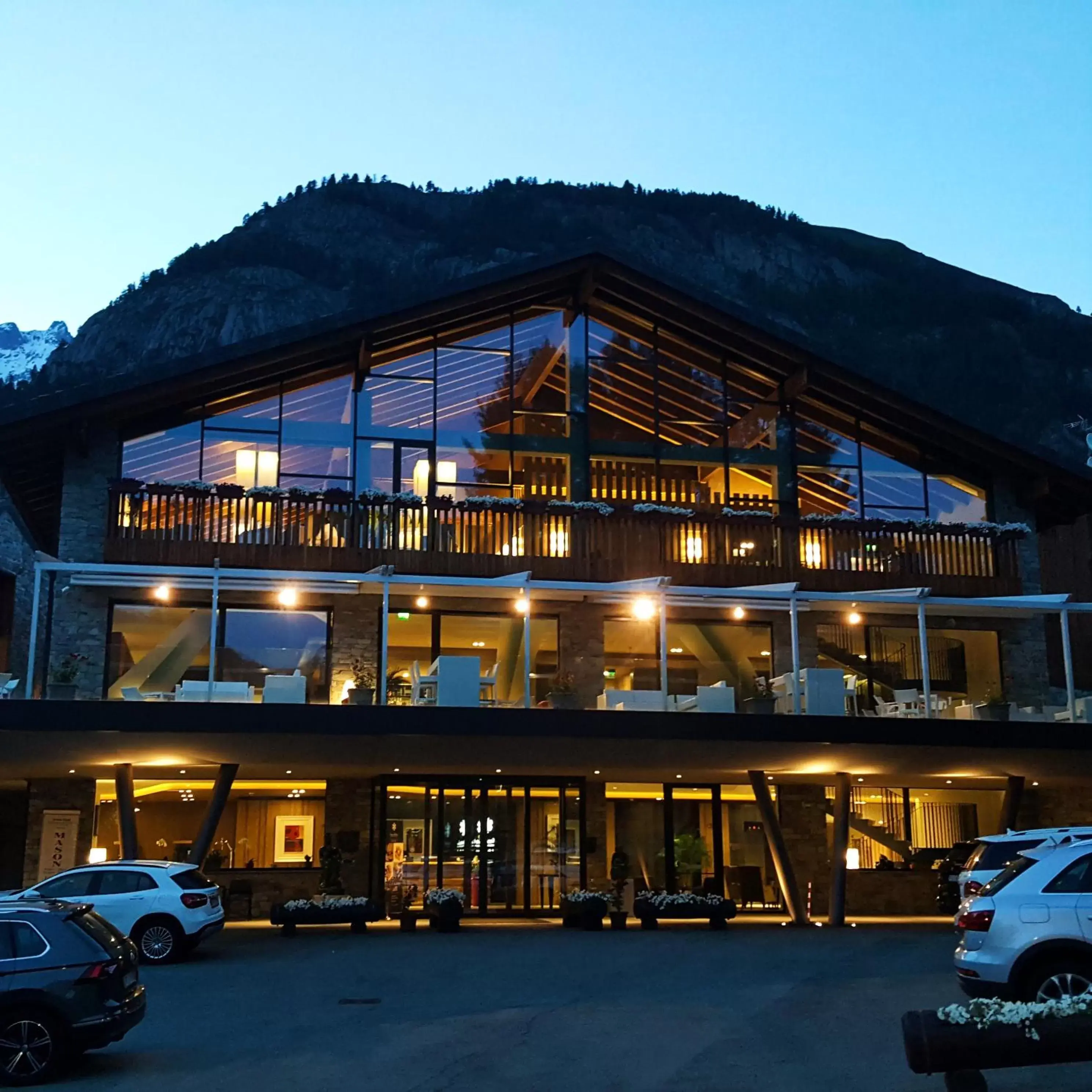 Property building in Grand Hotel Courmayeur Mont Blanc