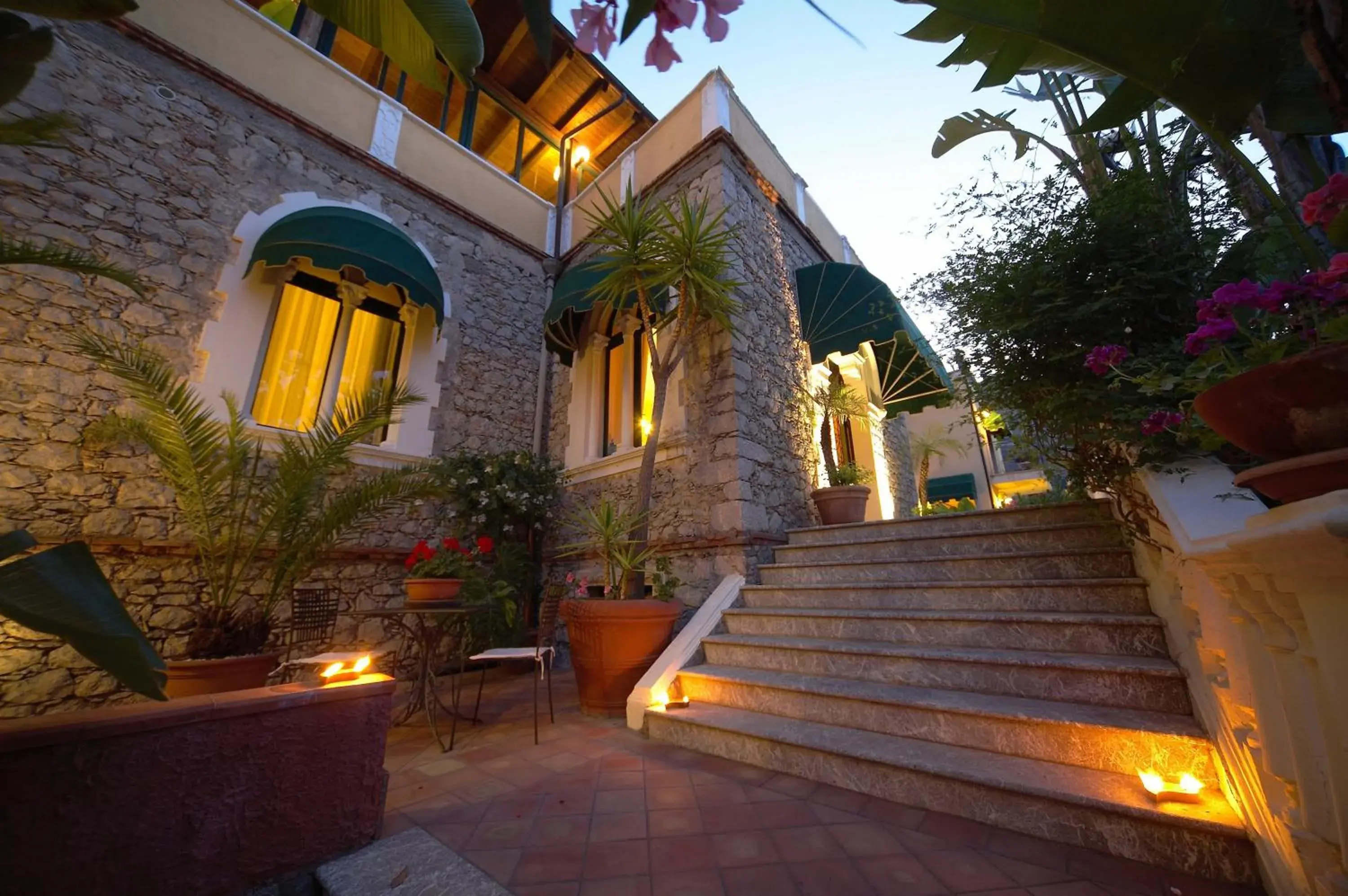 Facade/entrance in Hotel Baia Delle Sirene