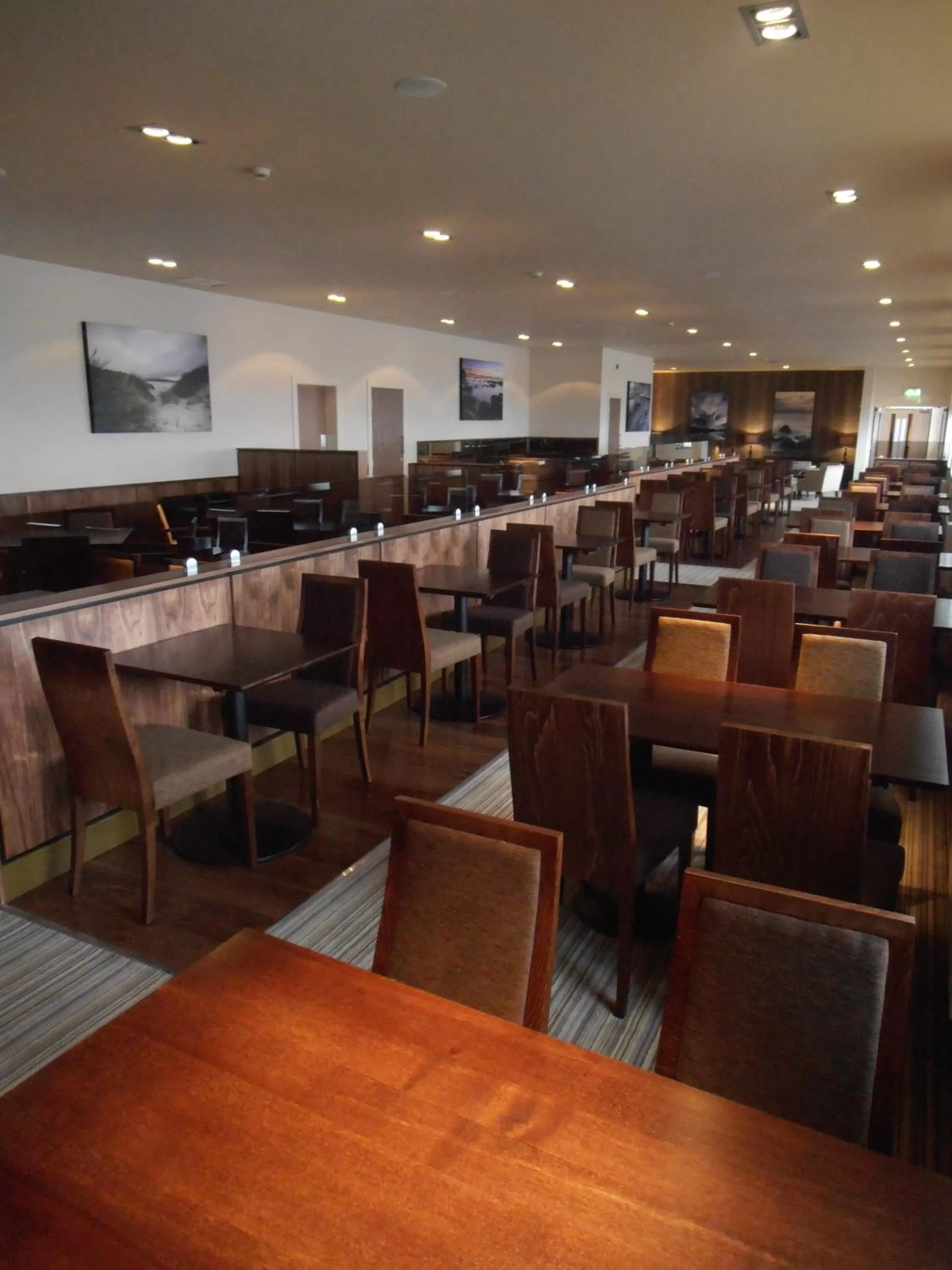 Lunch in The Shetland Hotel