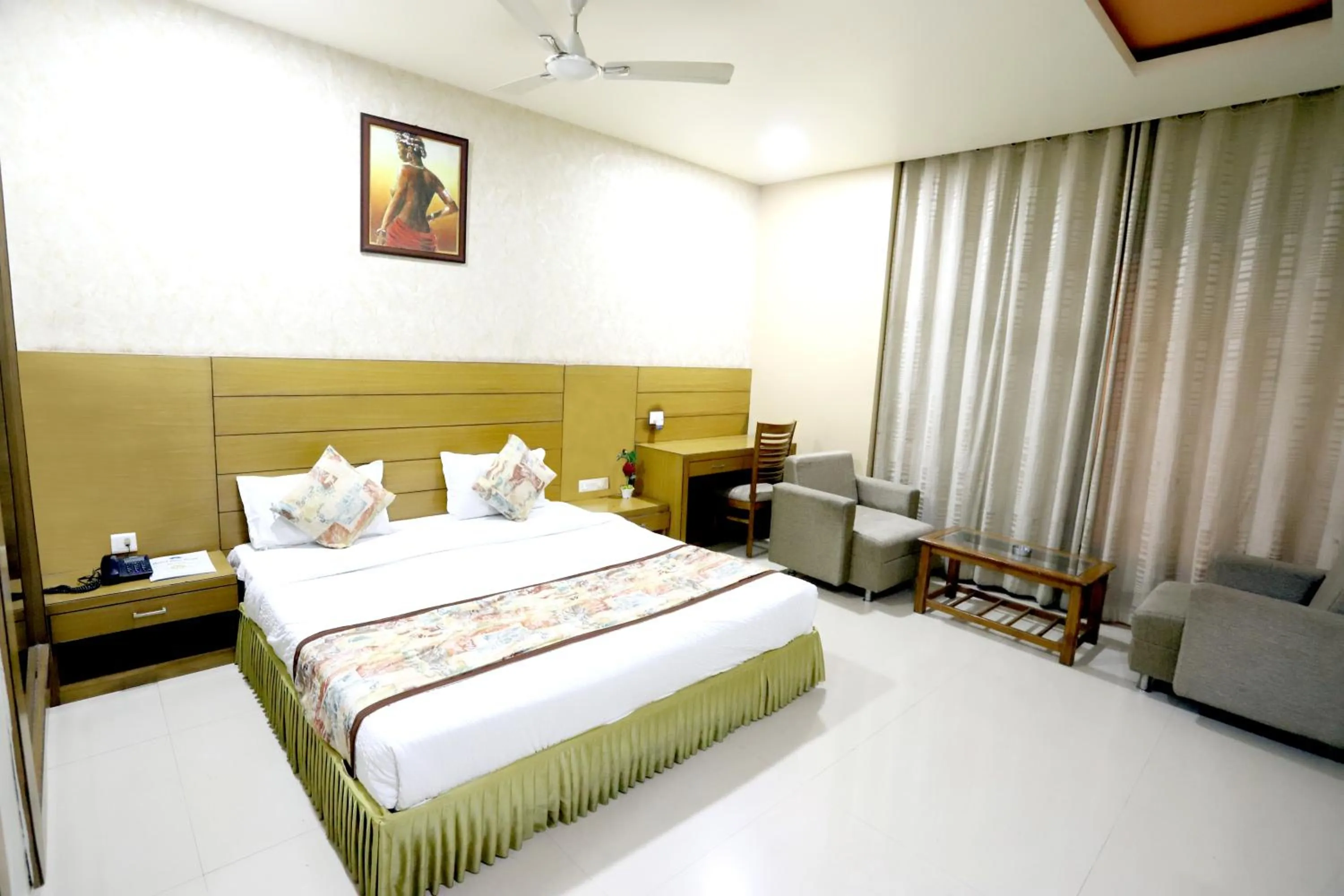 Bed in HOTEL BLUE PEARL