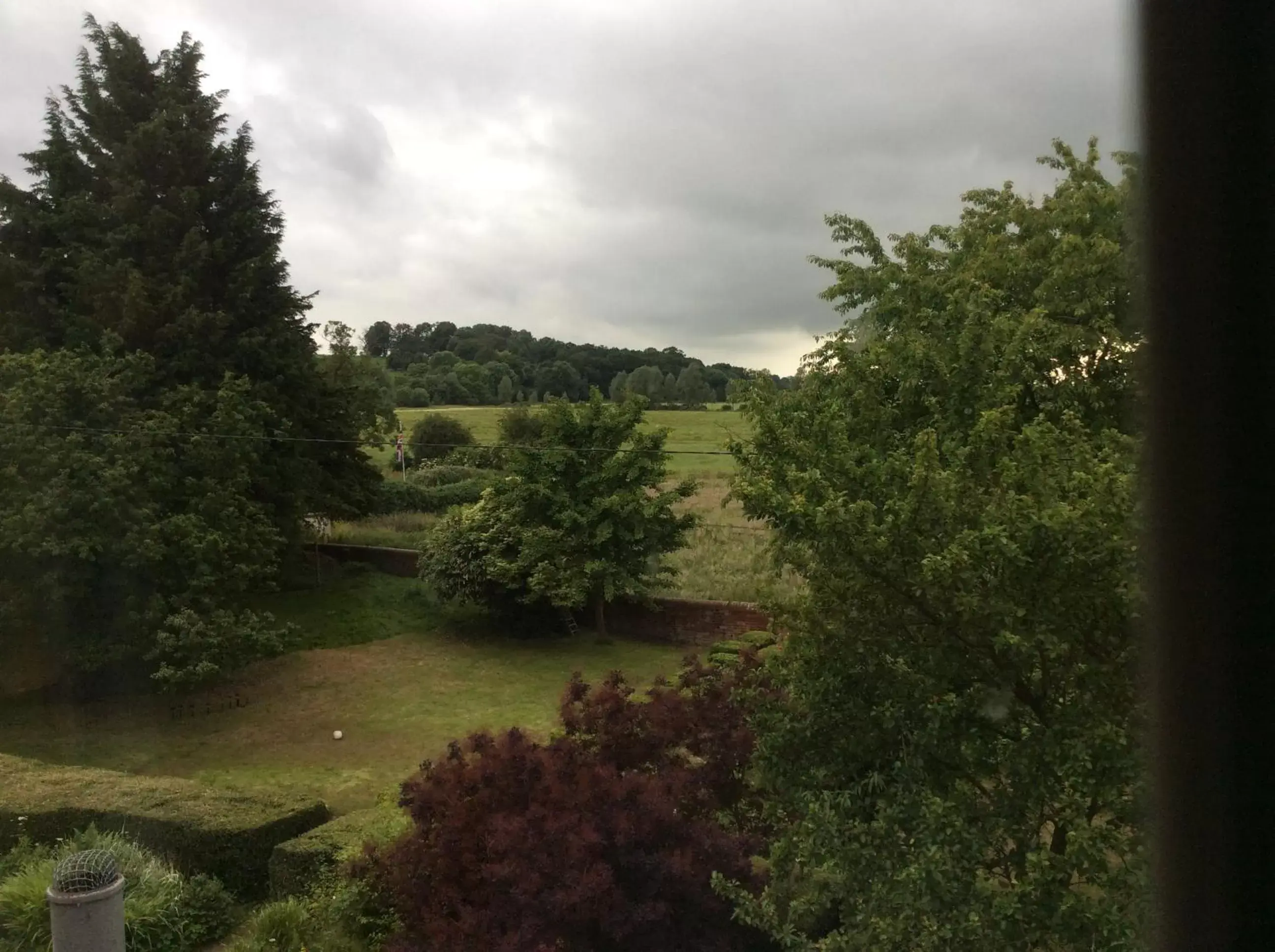 Garden view, Garden in Castle Farm House B&B