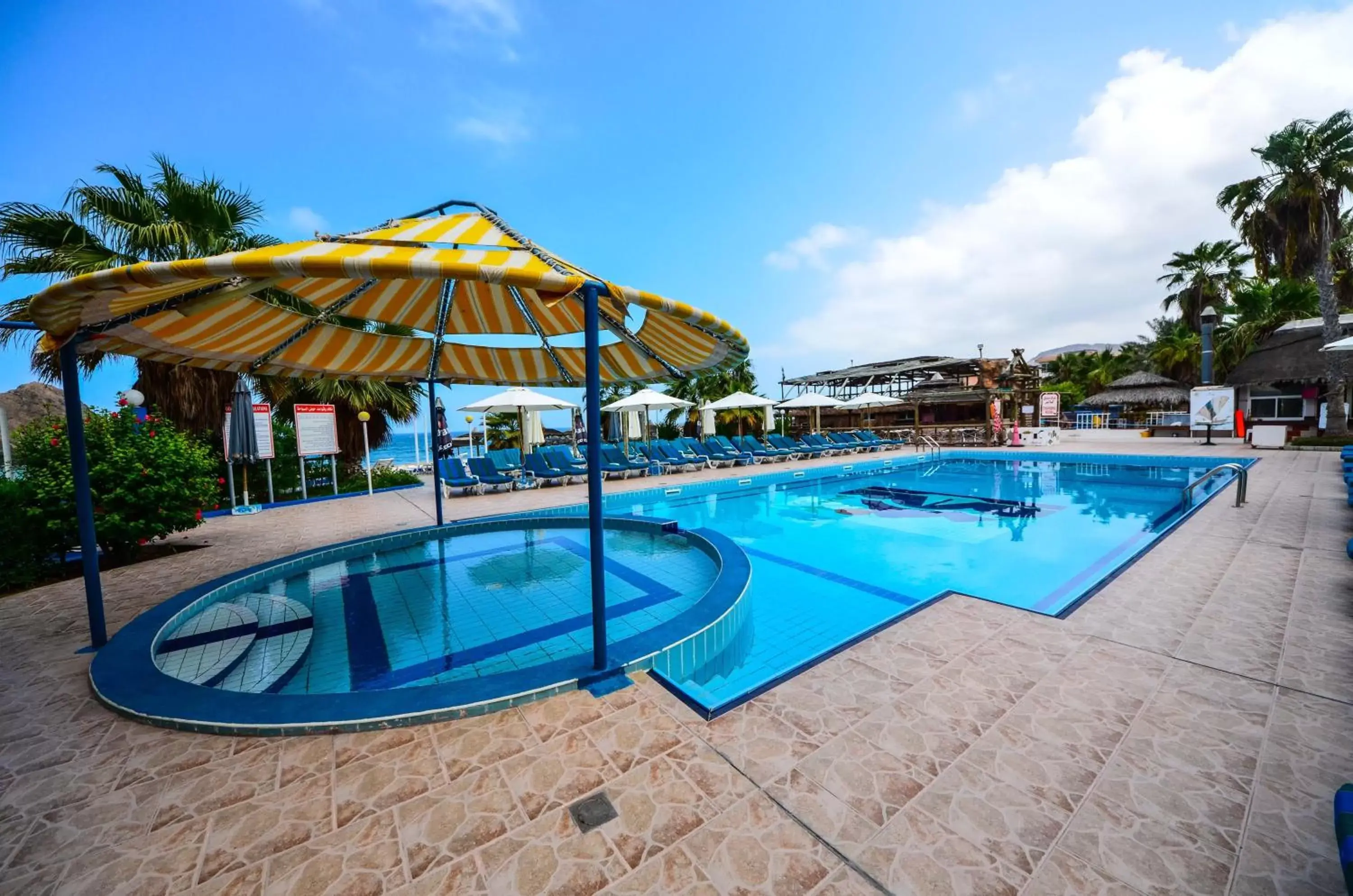 Swimming Pool in Sandy Beach Hotel & Resort