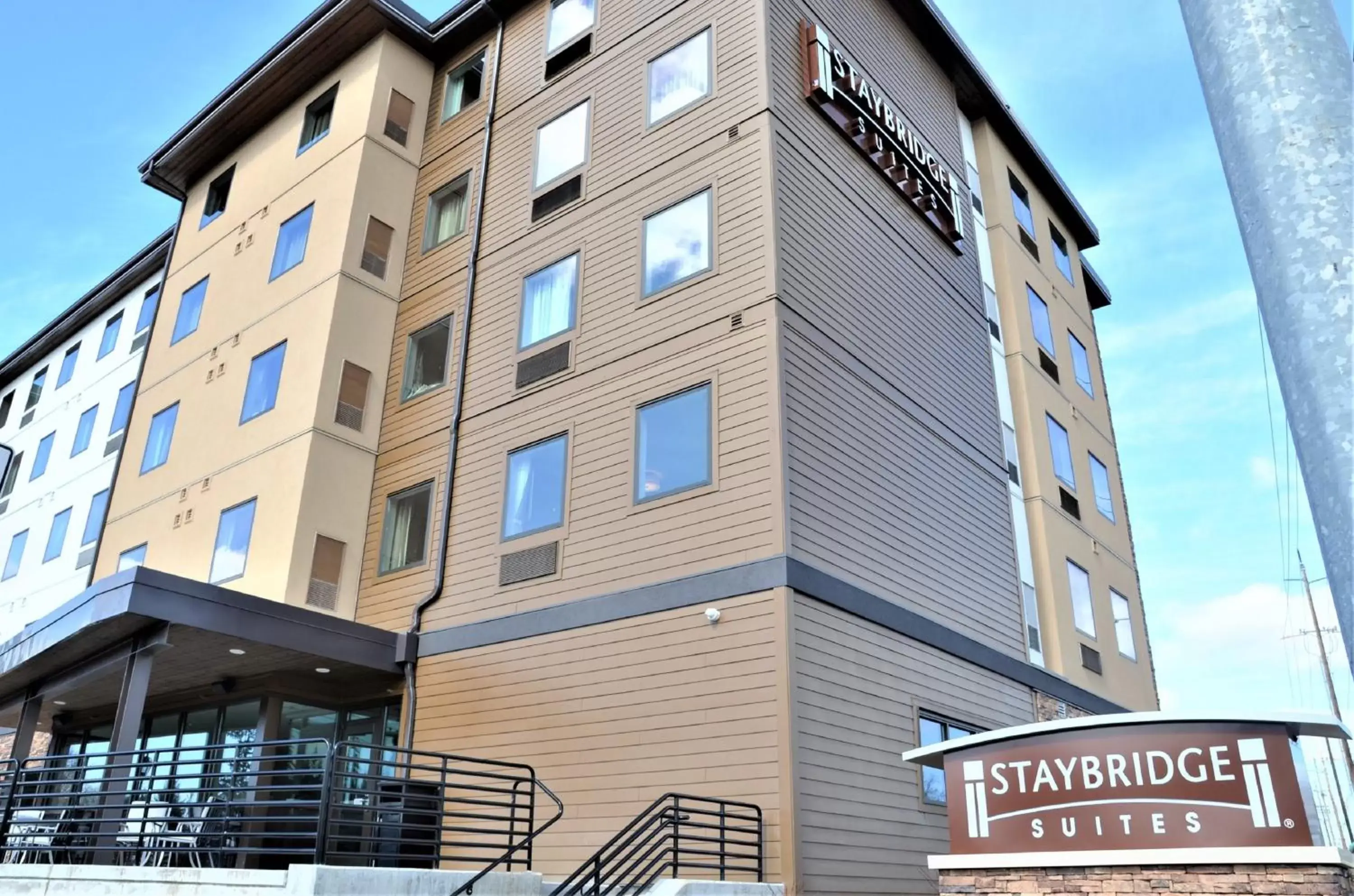 Property Building in Staybridge Suites - Orenco Station, an IHG Hotel