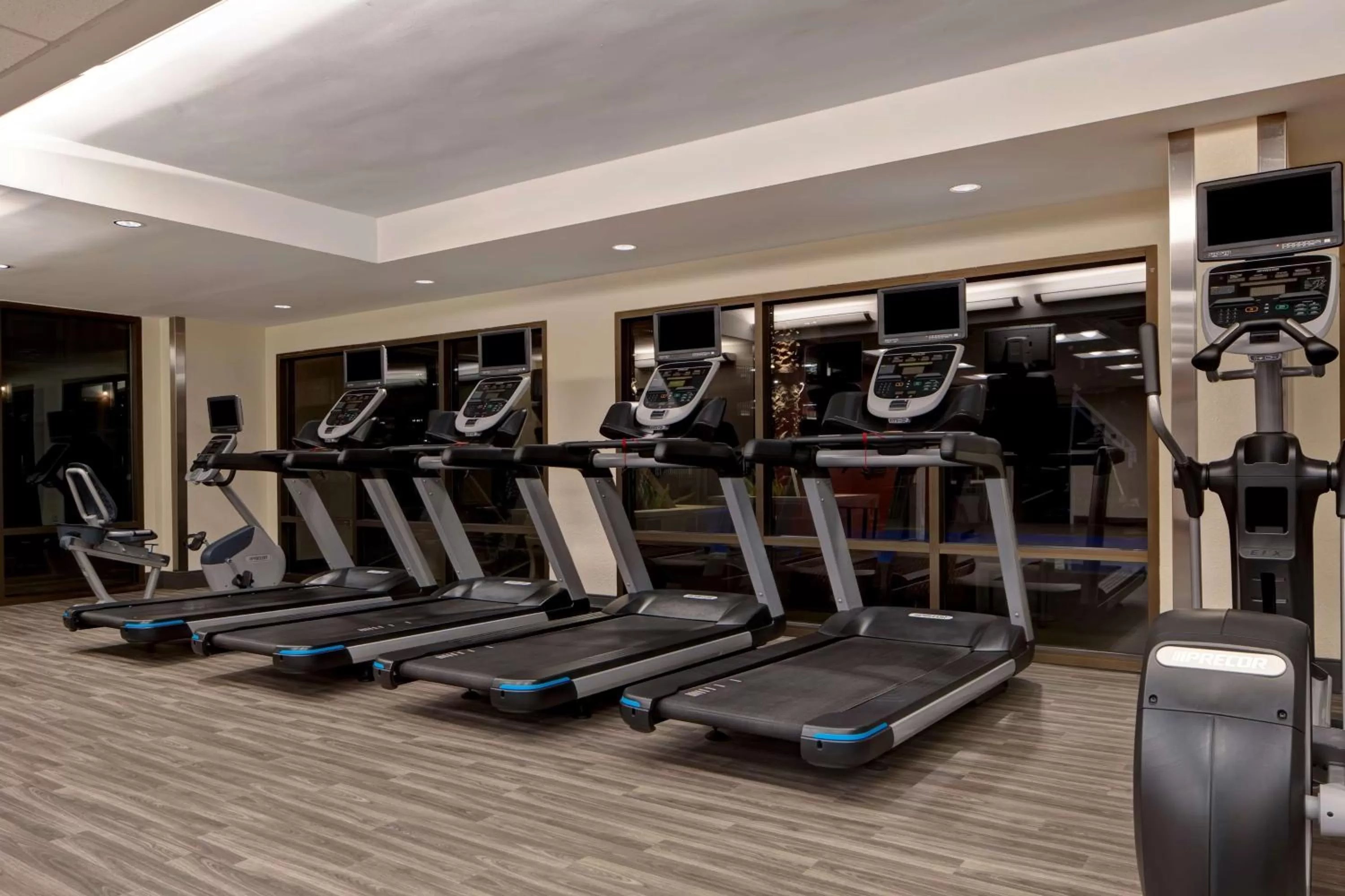 Fitness centre/facilities in Home2 Suites By Hilton San Antonio on the Riverwalk