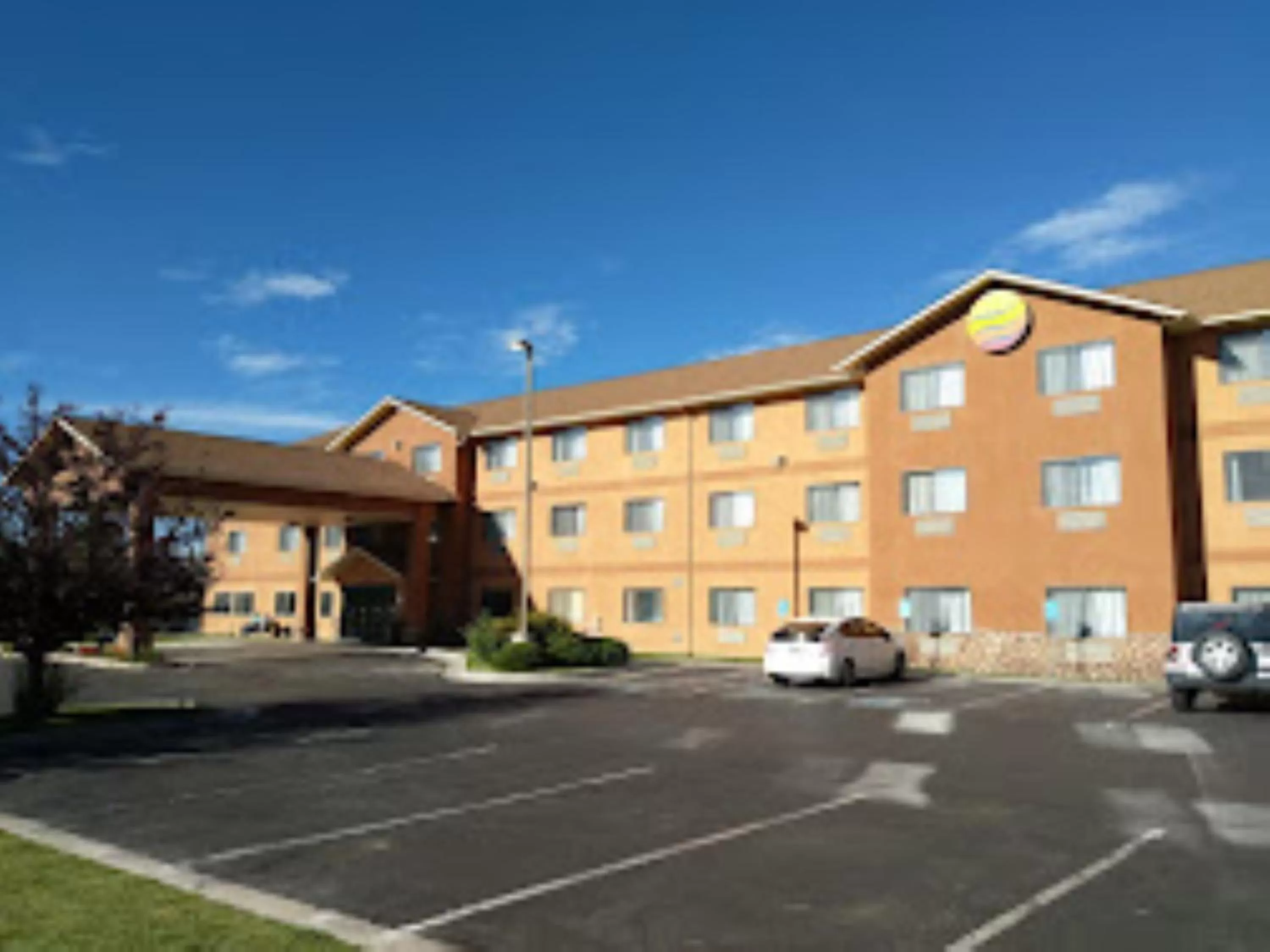 Property building in Comfort Inn & Suites Gunnison-Crested Butte