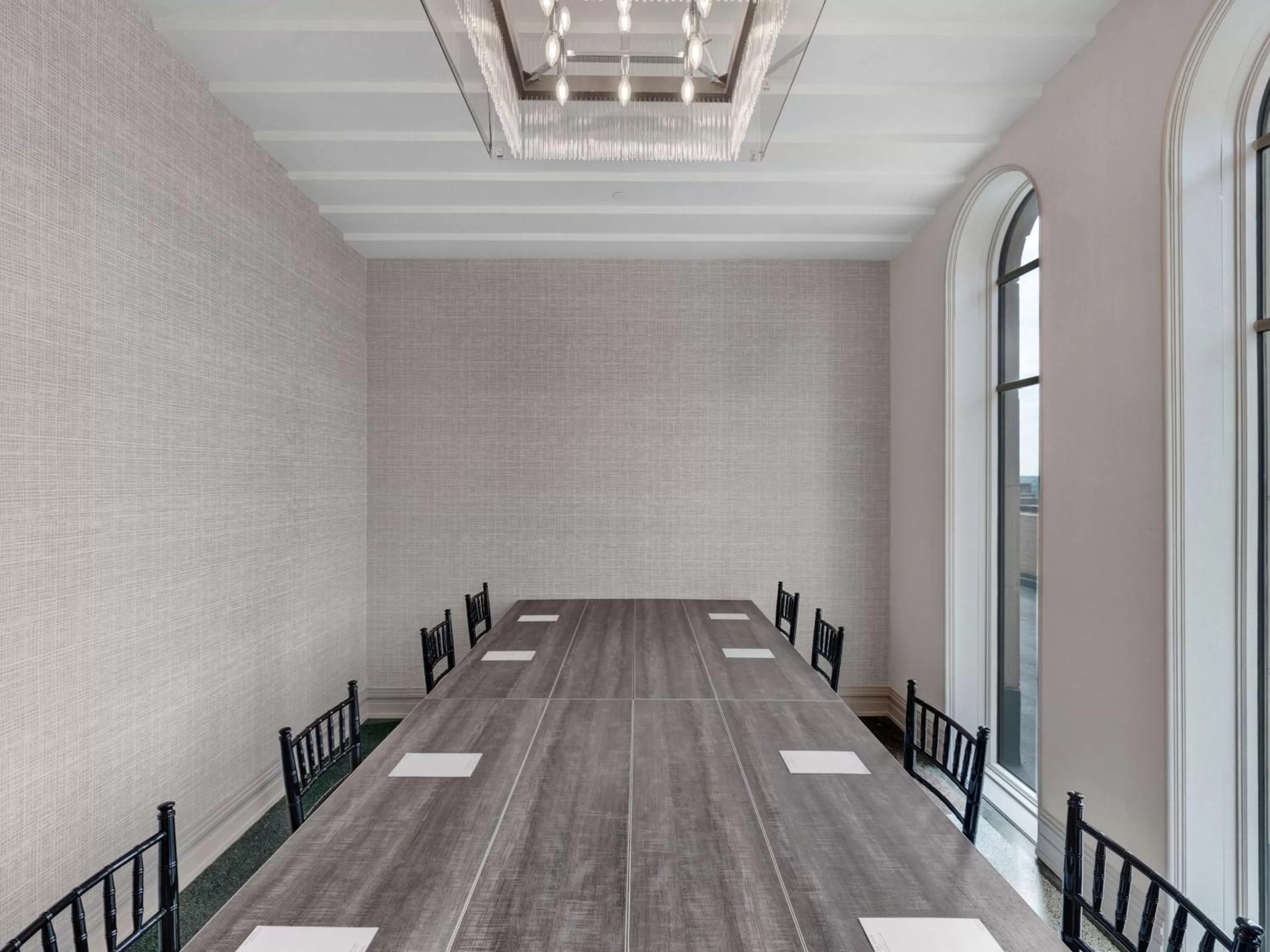 Meeting/conference room in Tulsa Club Hotel Curio Collection By Hilton