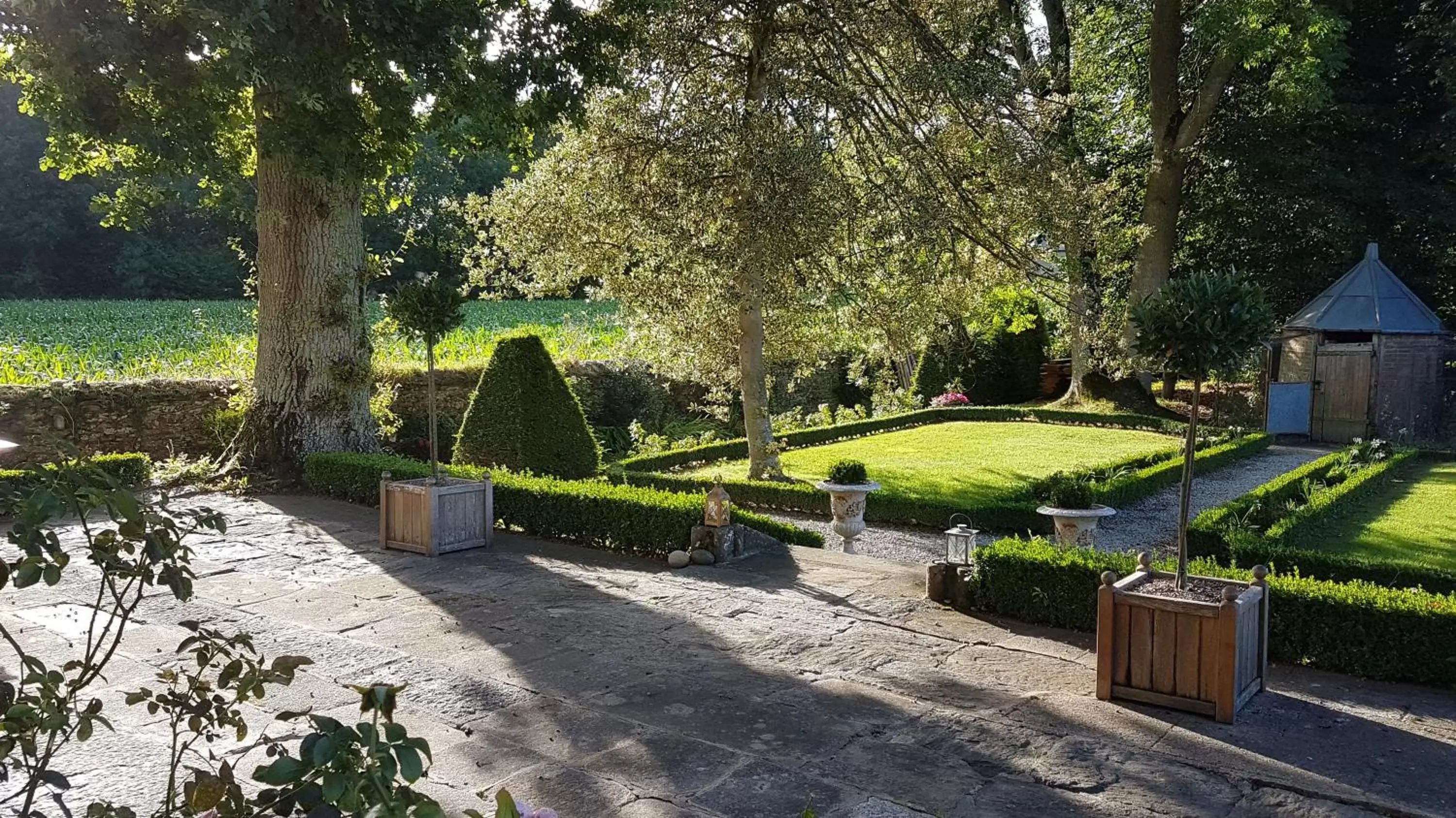 Garden view in Le Manoir de la Bigotière