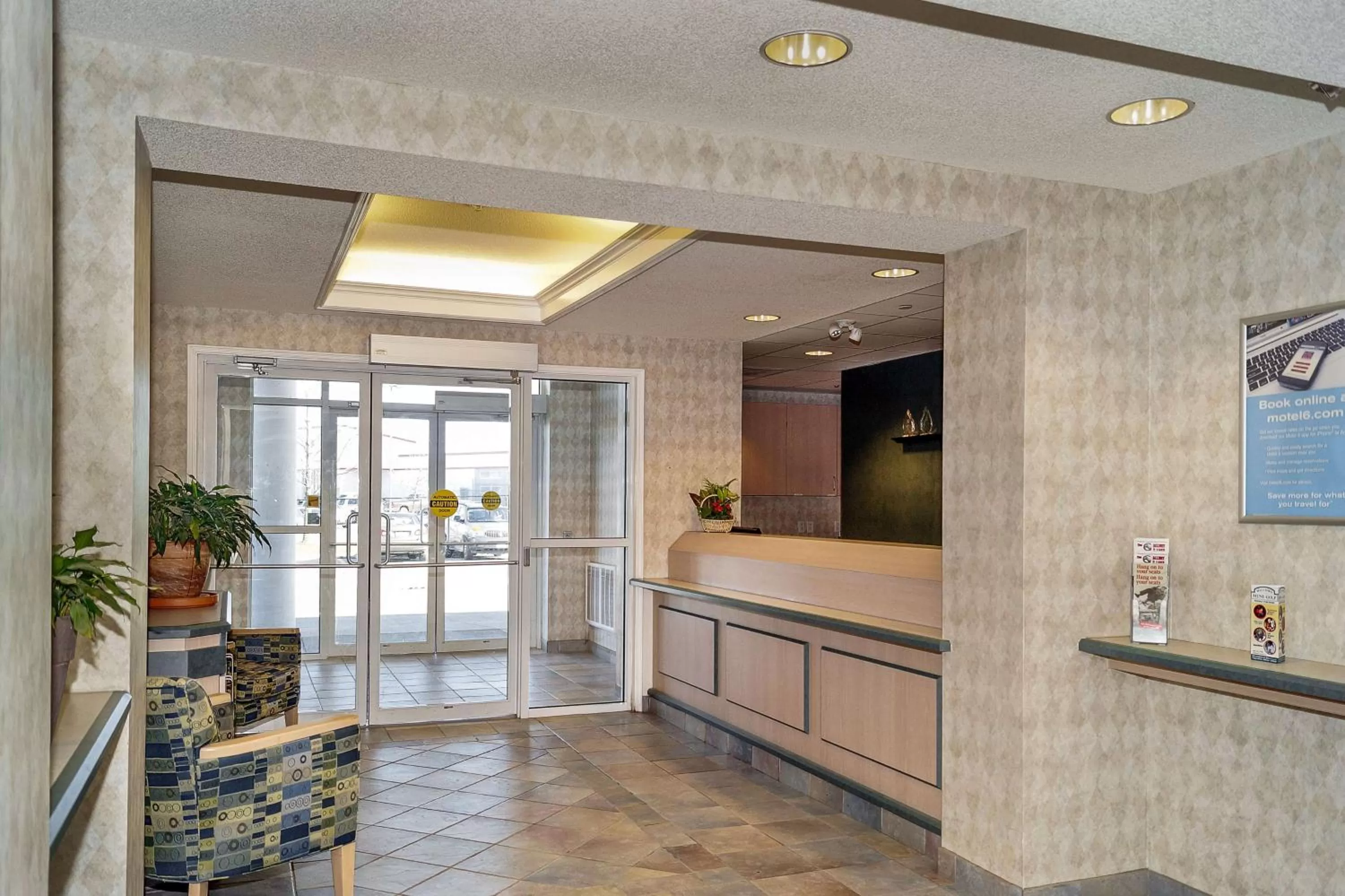 Lobby or reception in Motel 6-Peterborough, ON