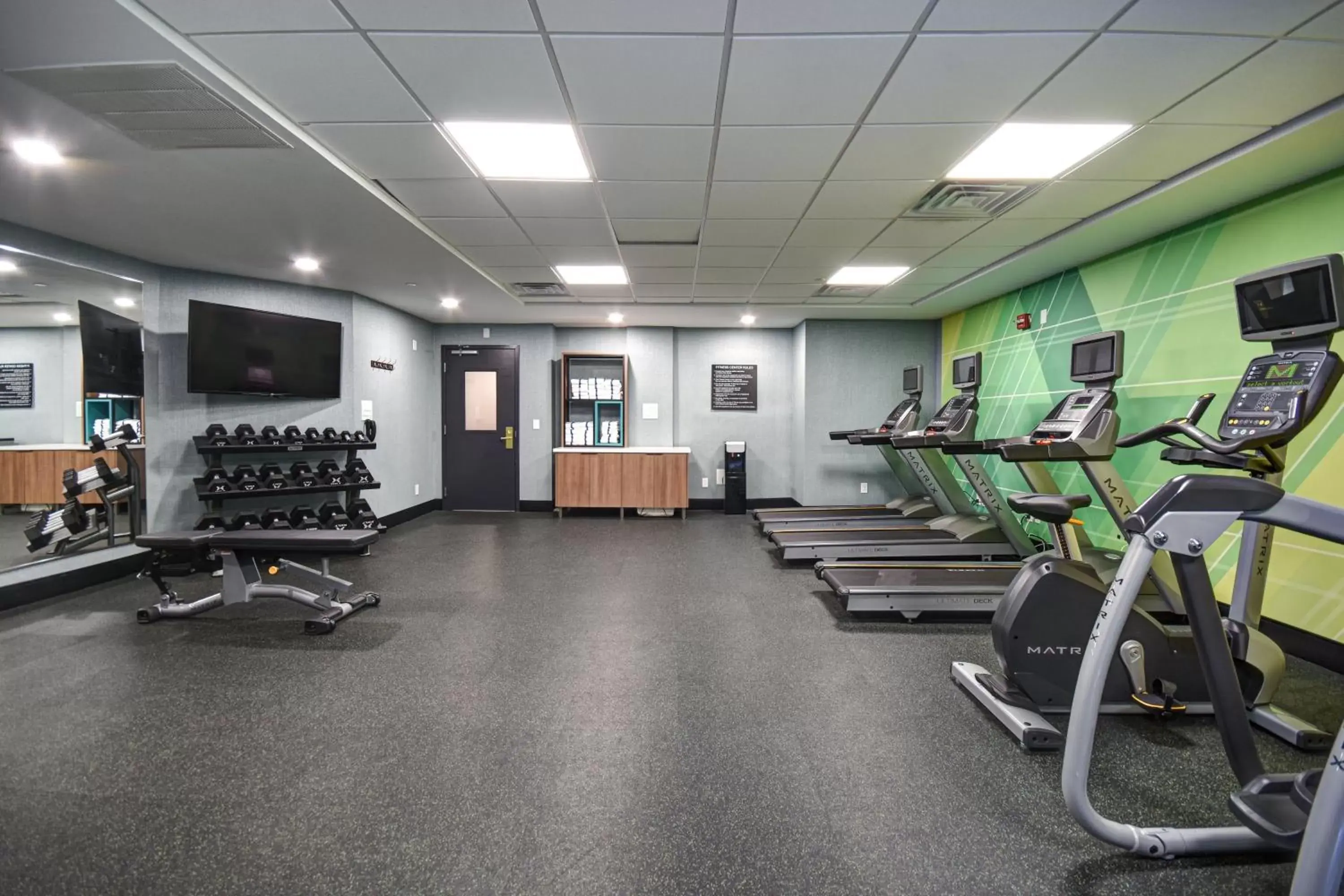 Spa and wellness centre/facilities, Fitness Center/Facilities in Holiday Inn - Allentown I-78 & Rt. 222, an IHG Hotel