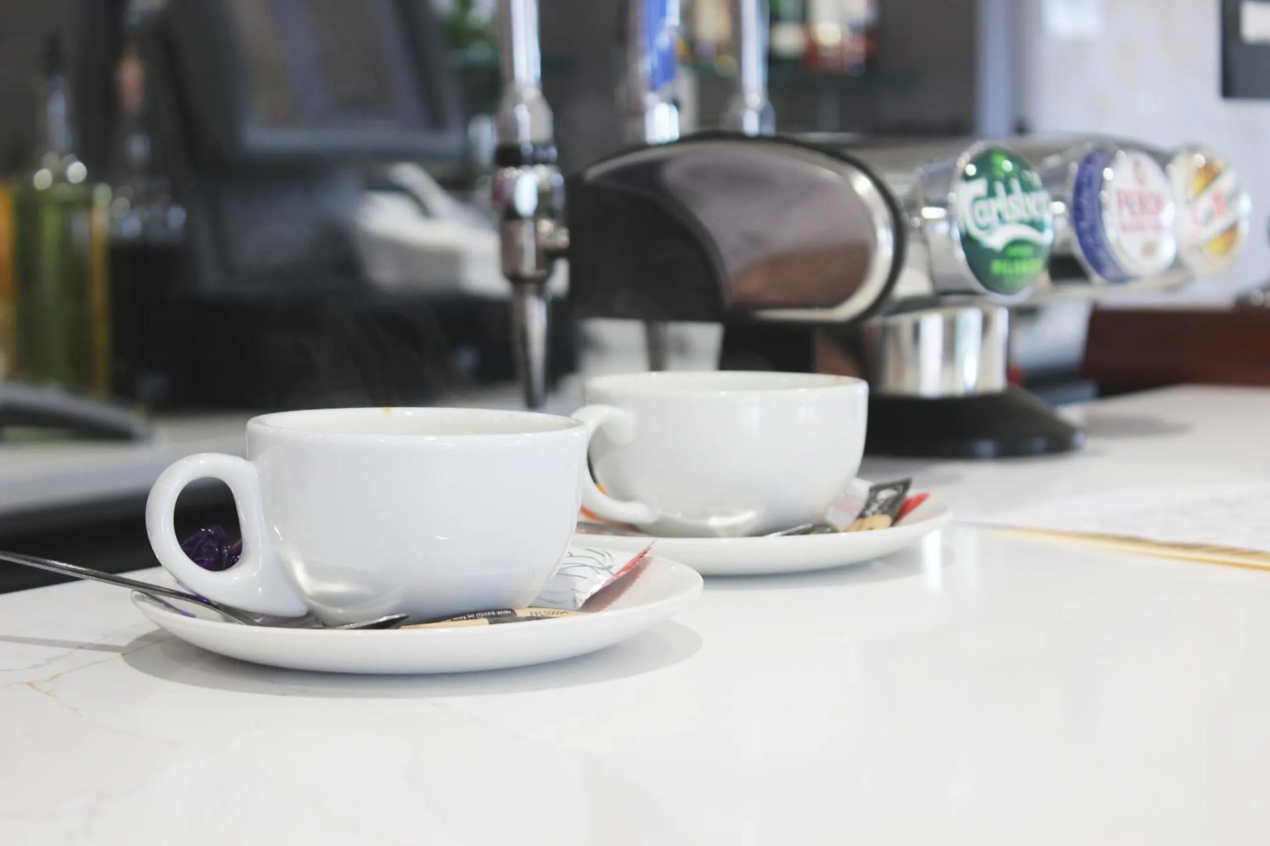 Coffee/tea facilities in Rufford Arms Hotel
