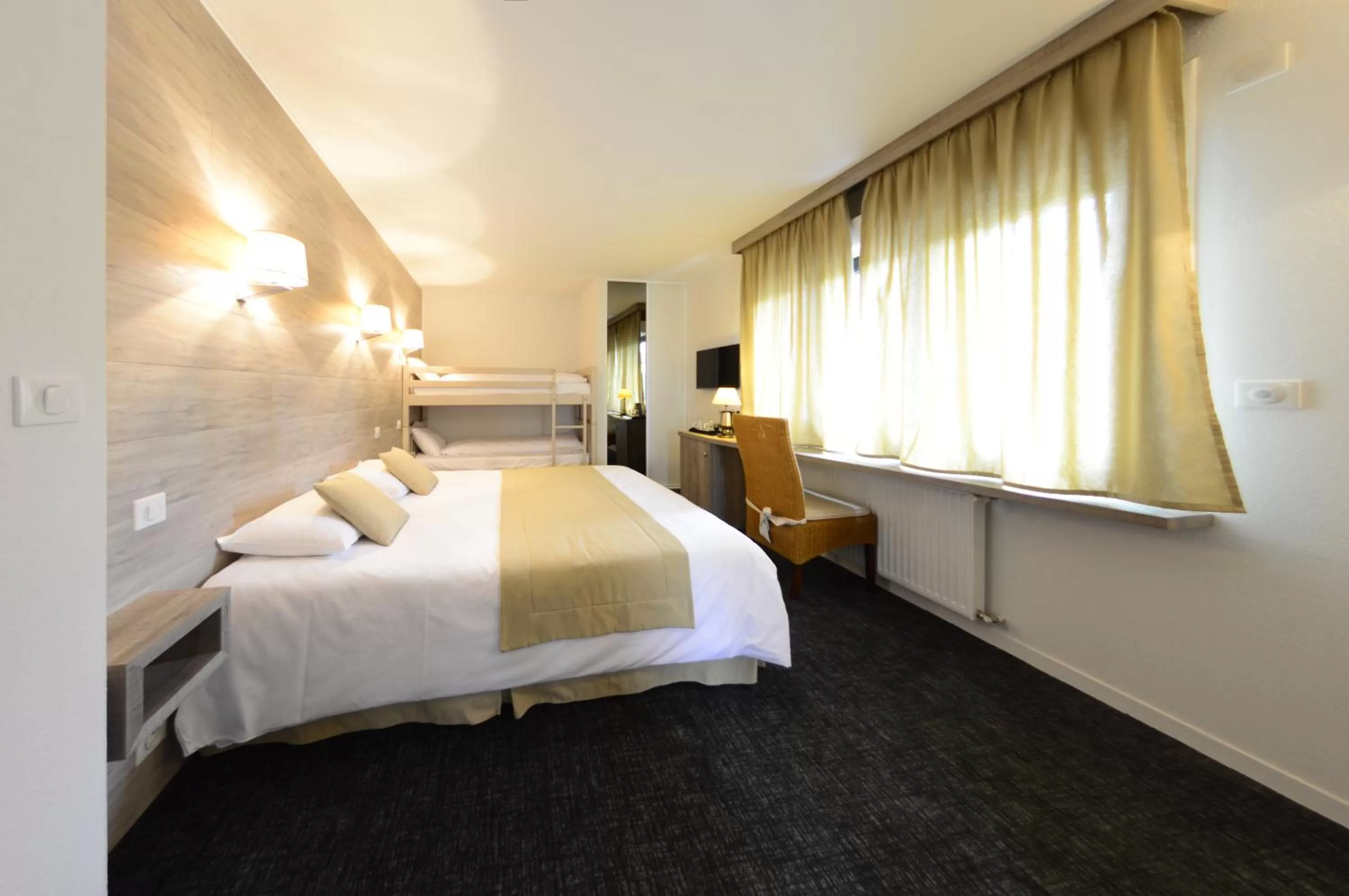 Bedroom, Bed in Hotel Les Terrasses