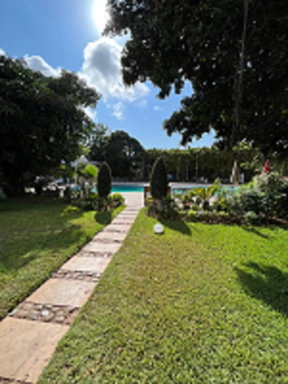 Garden in Le Sphinx Boutique Hôtel