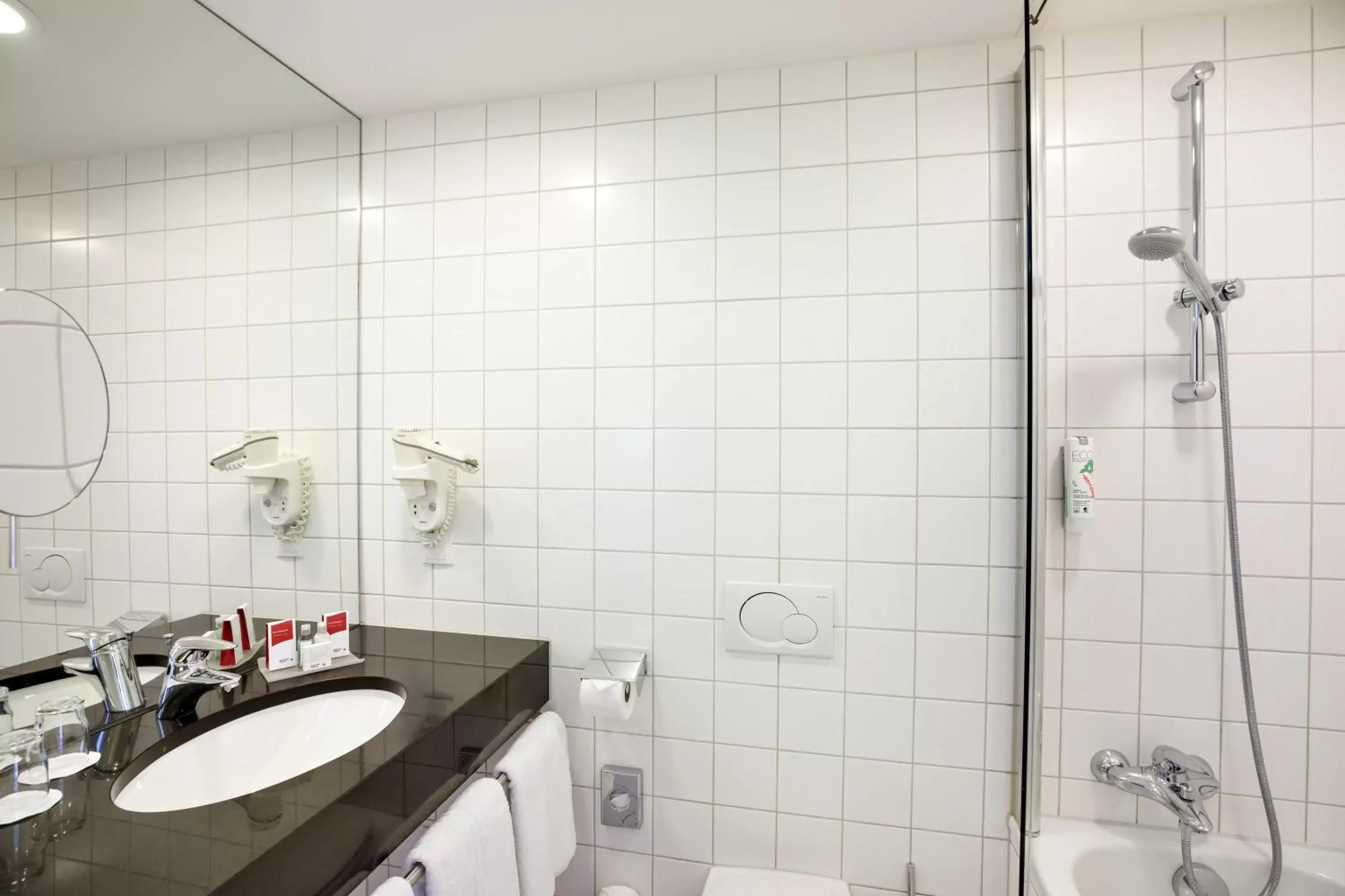 Shower, Bathroom in Austria Trend Hotel Europa Wien
