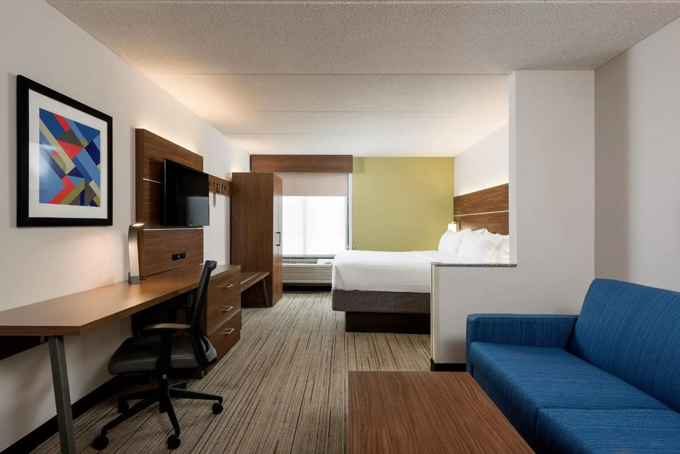 Photo of the whole room in Holiday Inn Express Hotel & Suites Charlotte Airport-Belmont, an IHG Hotel