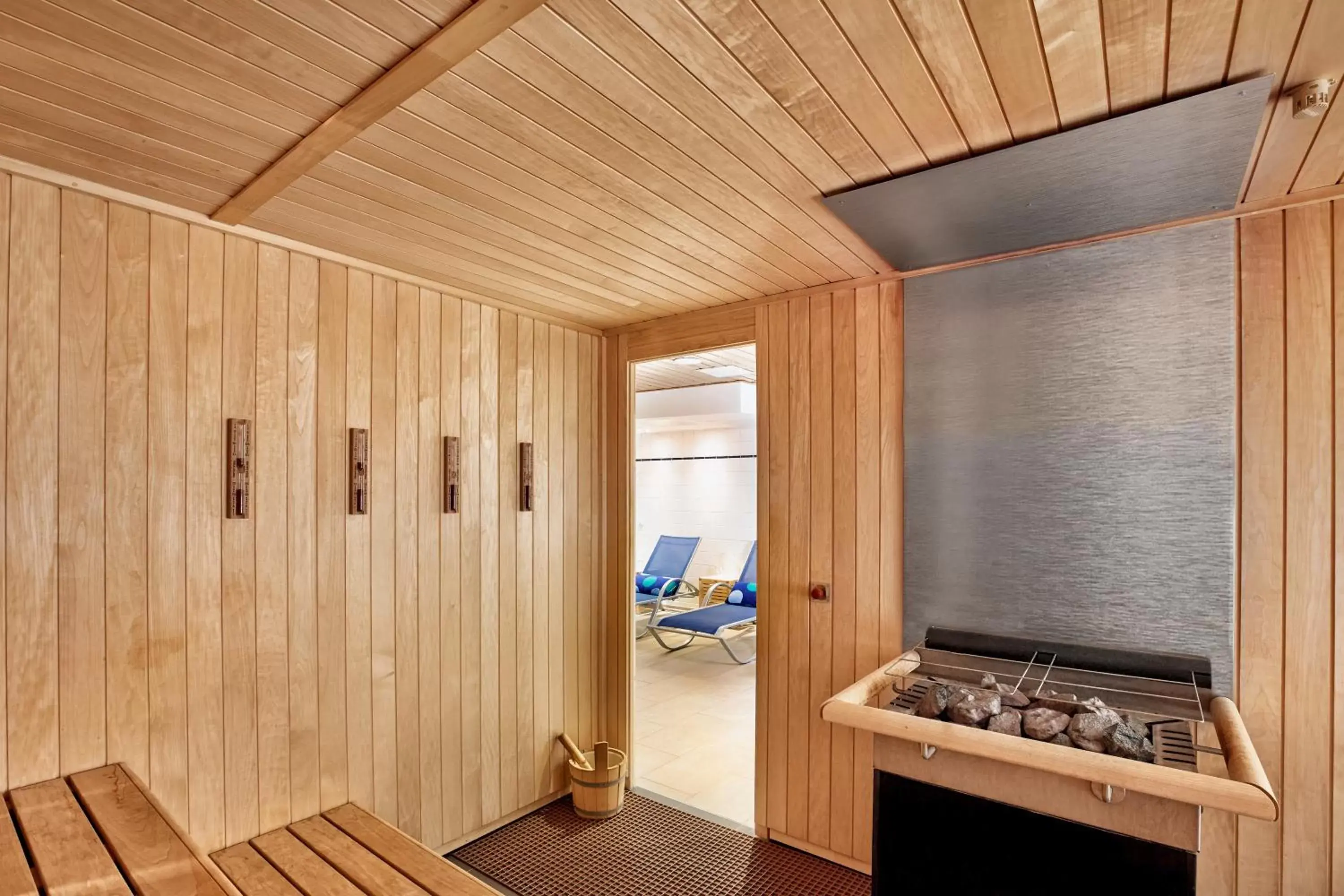 Sauna in H+ Hotel Frankfurt Airport West