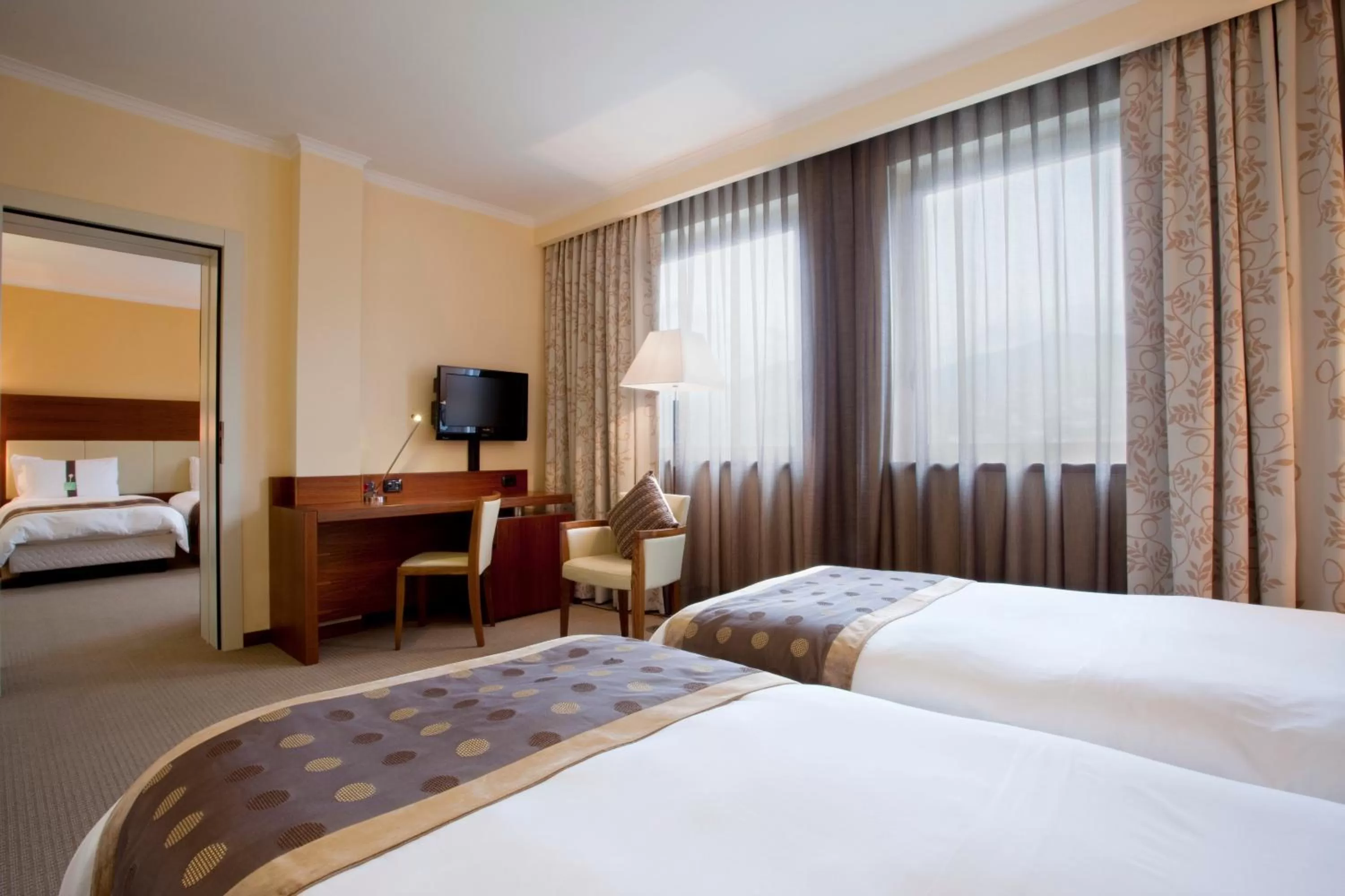 Photo of the whole room, Bed in Holiday Inn Salerno-Cava De' Tirreni by IHG