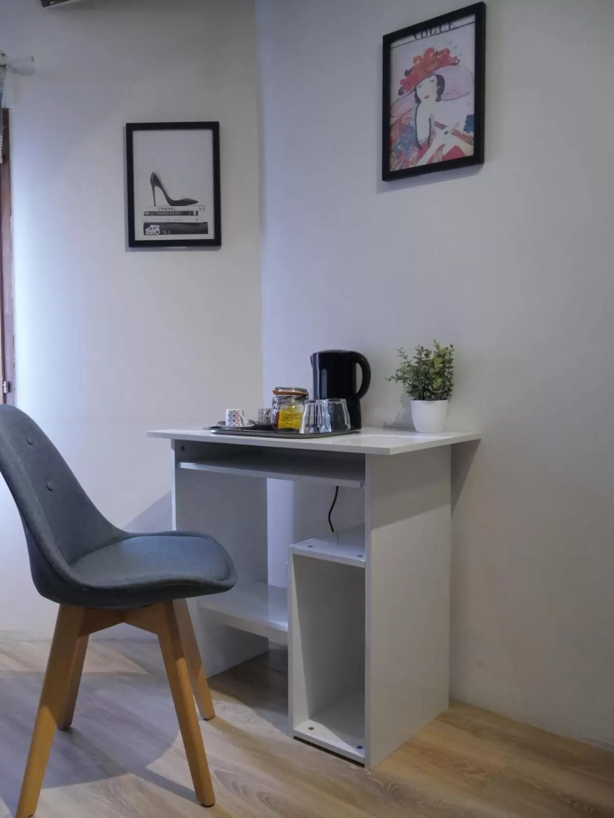 Coffee/tea facilities in INZO