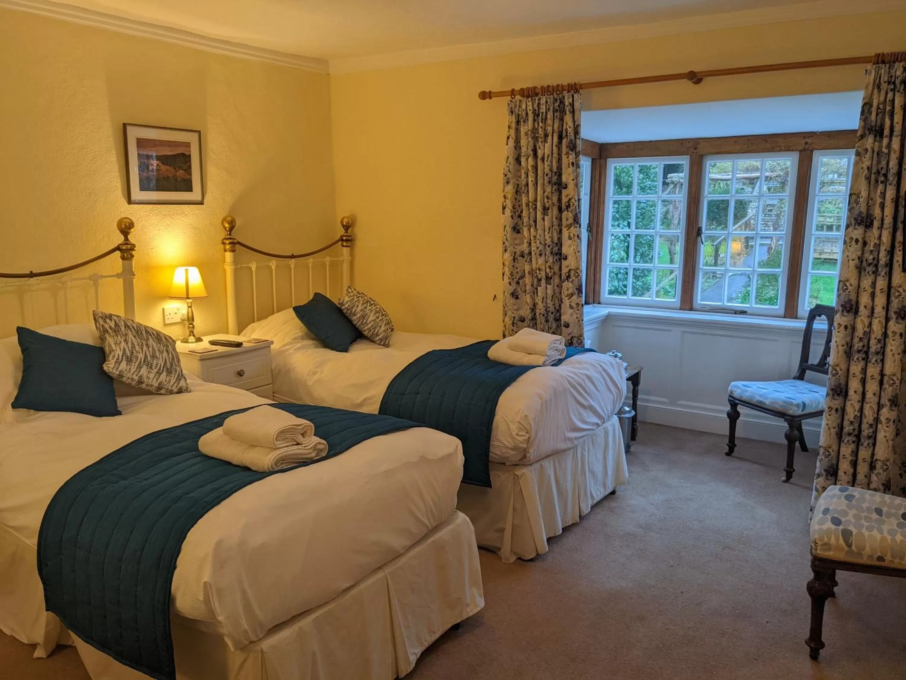 Garden view, Bed in Kersbrook Guest Accommodation