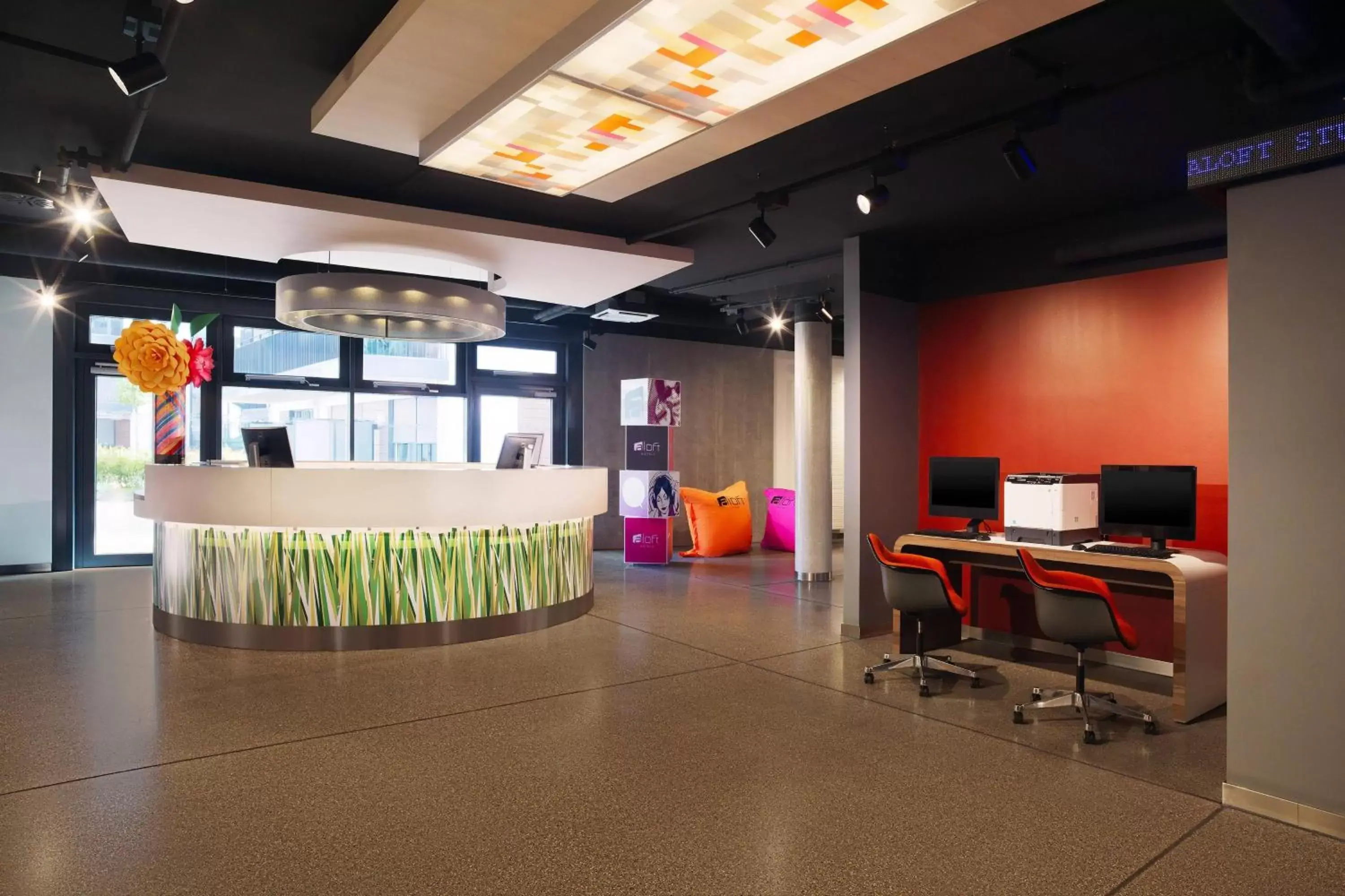 Lobby or reception in Aloft Stuttgart