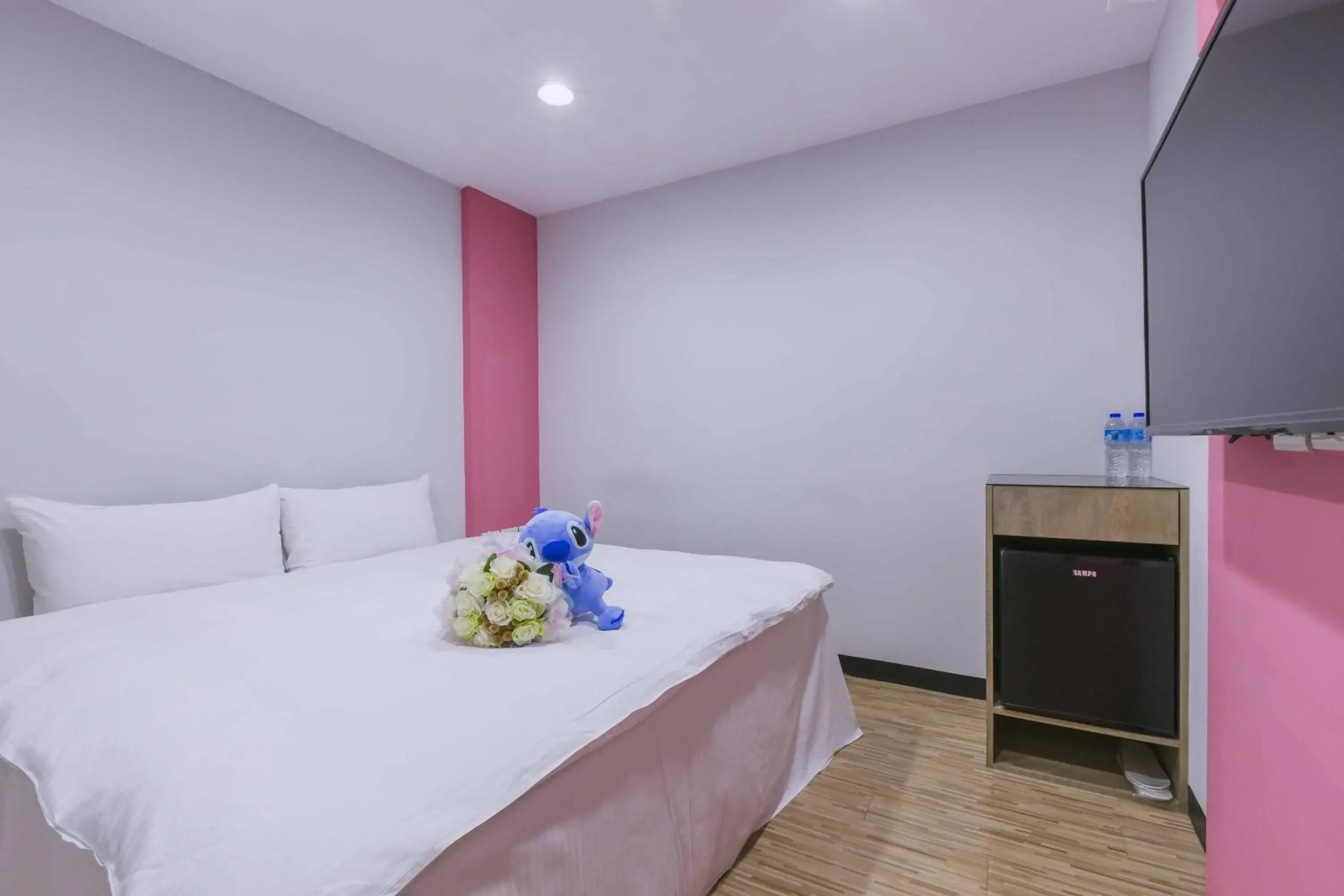 Bed in Mei Ti Hotel